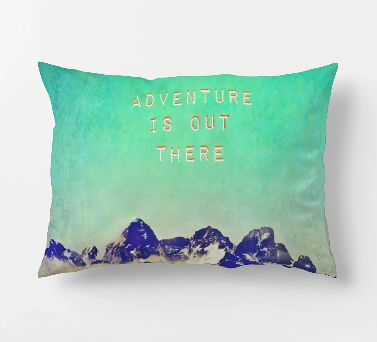 Adventure Is Out There cuscino da Monika Strigel