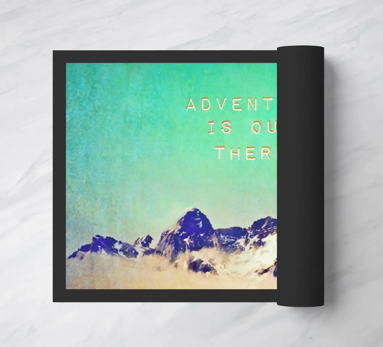 Adventure Is Out There zerbino da Monika Strigel