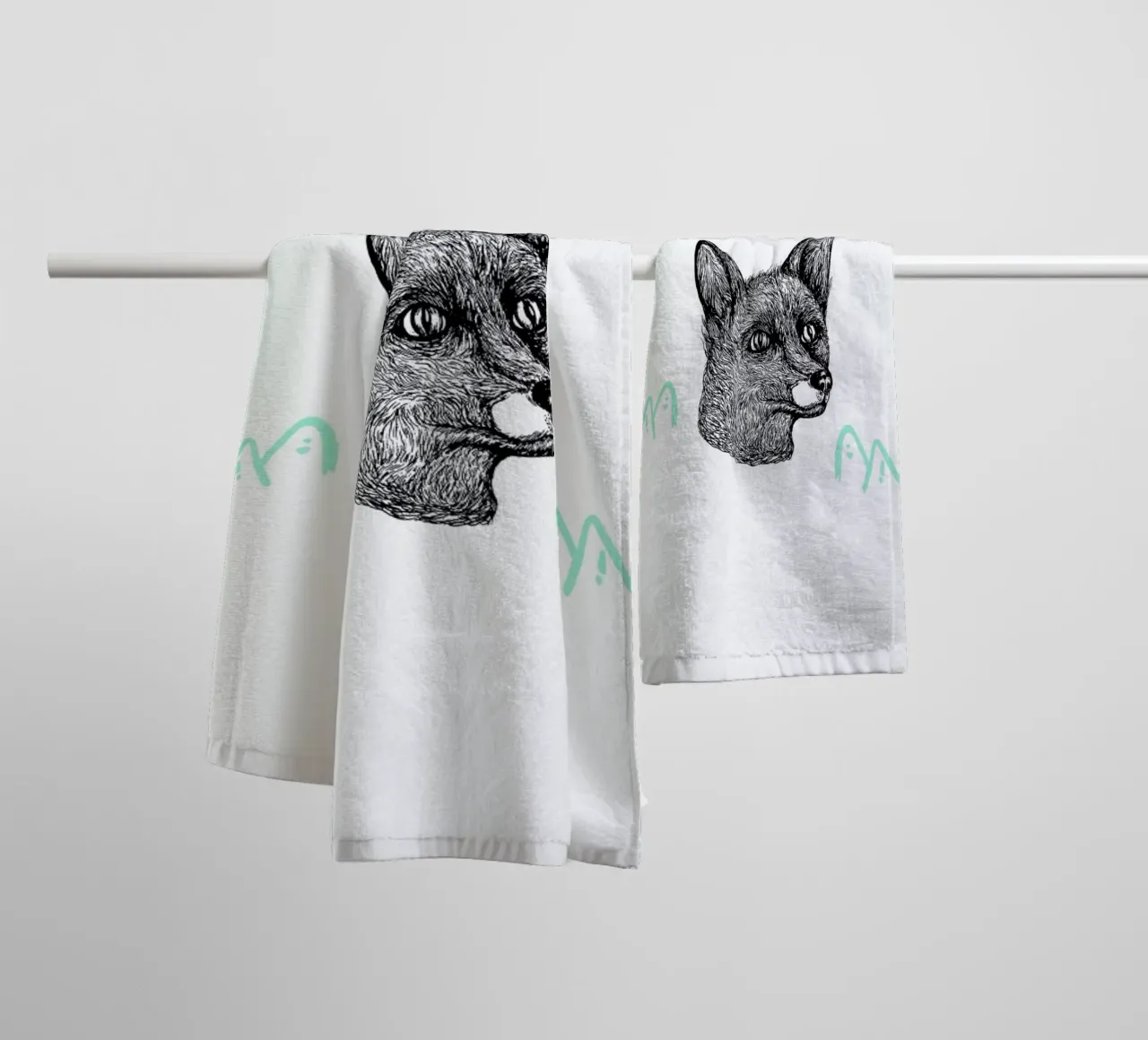 Celestial Fox badhanddoek van Daniela Roessler