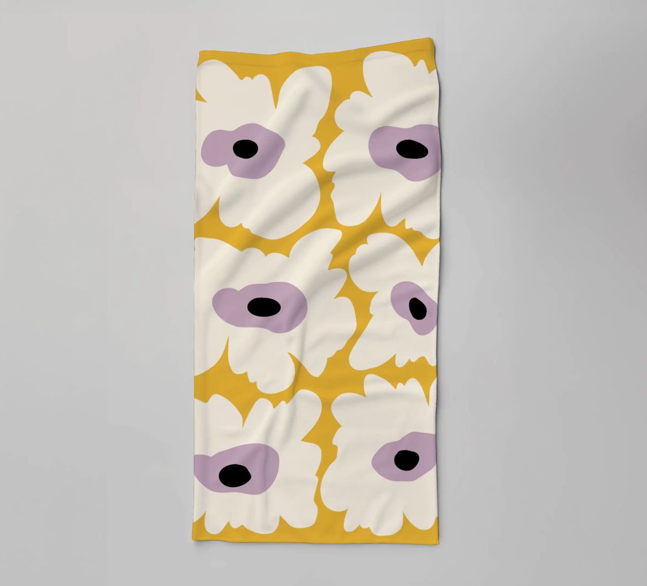 Papavero fresco in giallo asciugamano da bagno da Miho Art Studio