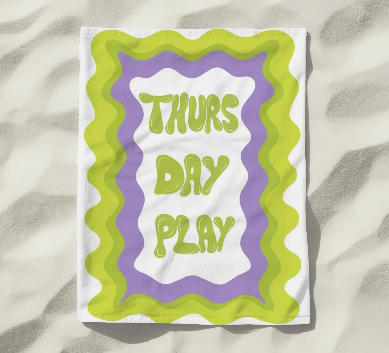 Giovedì-gioco telo mare da Miho Art Studio