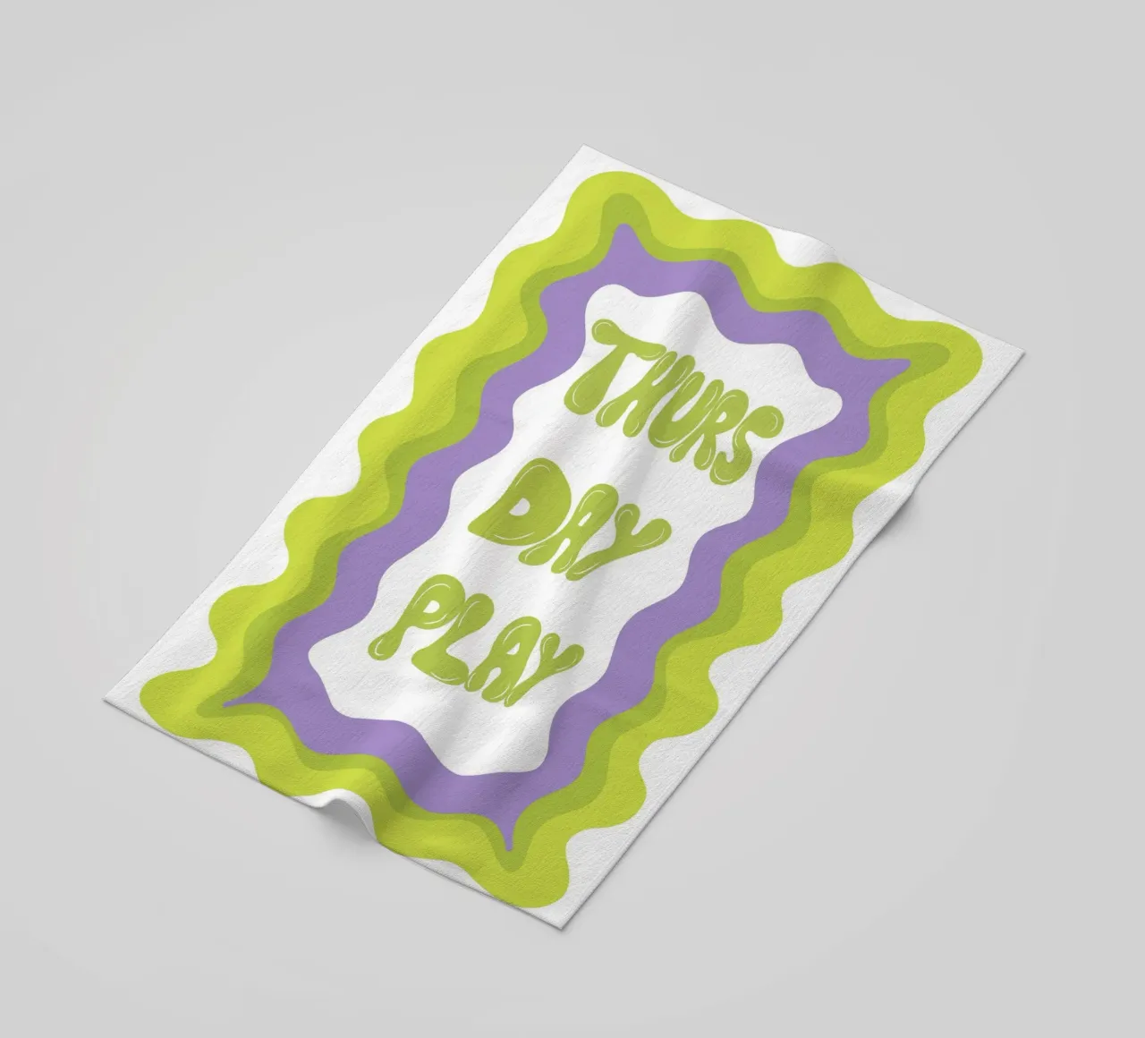 Giovedì-gioco telo mare da Miho Art Studio