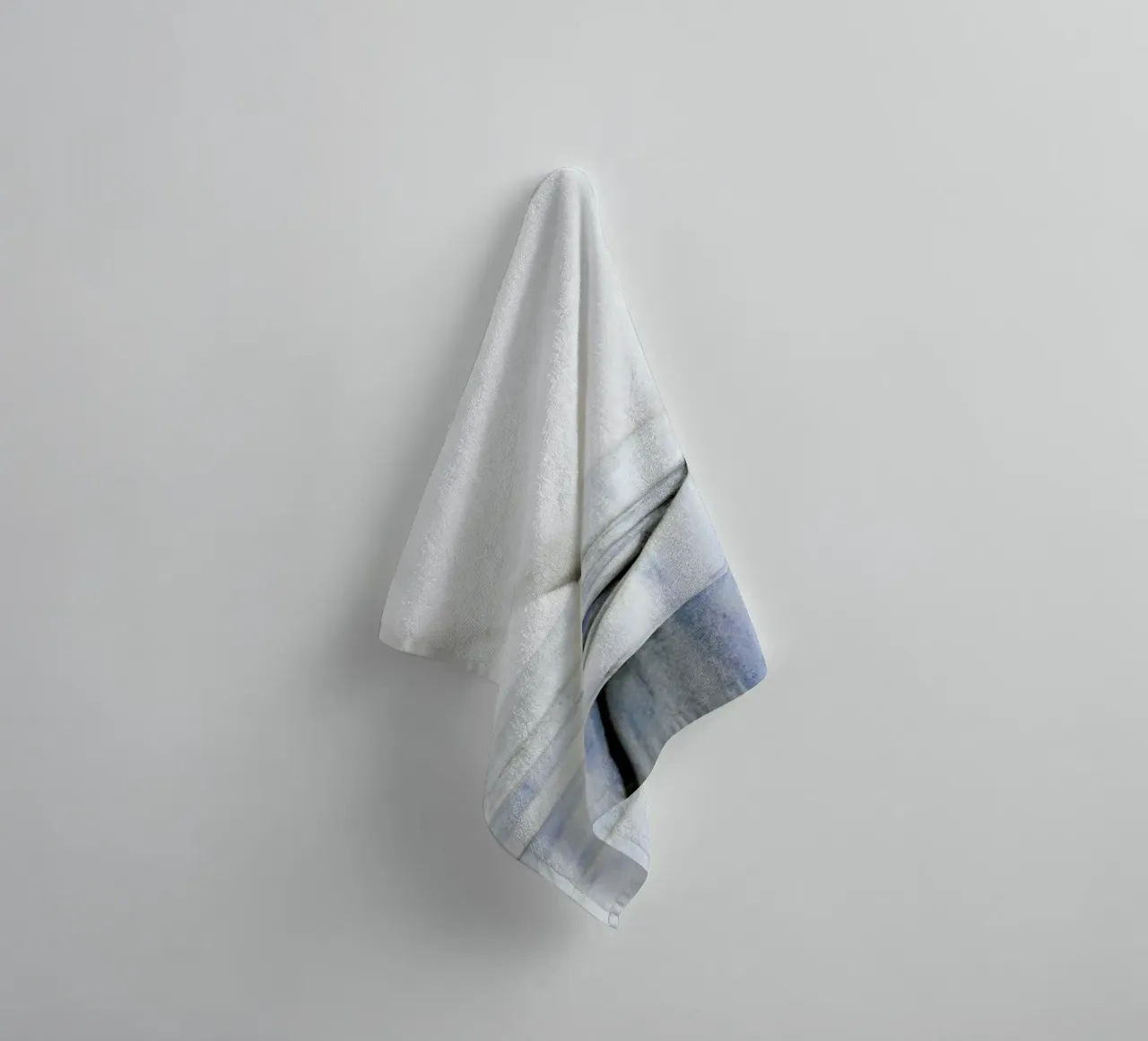 Borderline Handtuch von Paul Aidan Perry