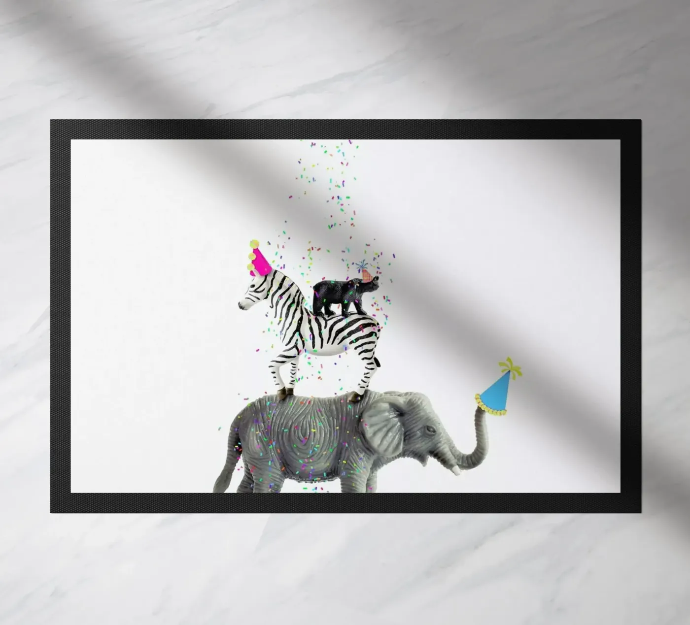 Party Animals deurmat van Juj Winn