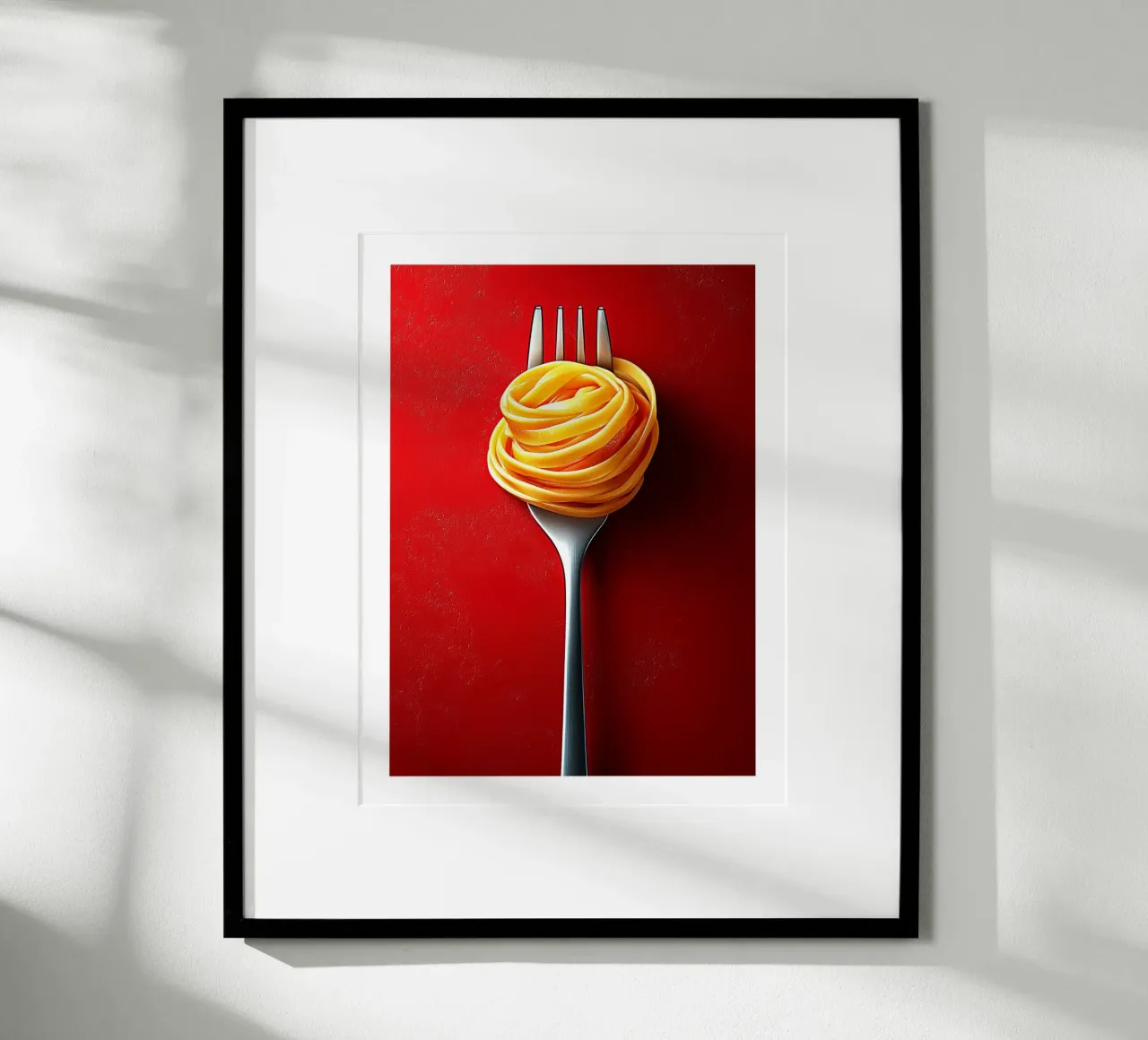 Forchetta e tagliatelle su sfondo rosso poster con telaio in plastica da Spice & Style
