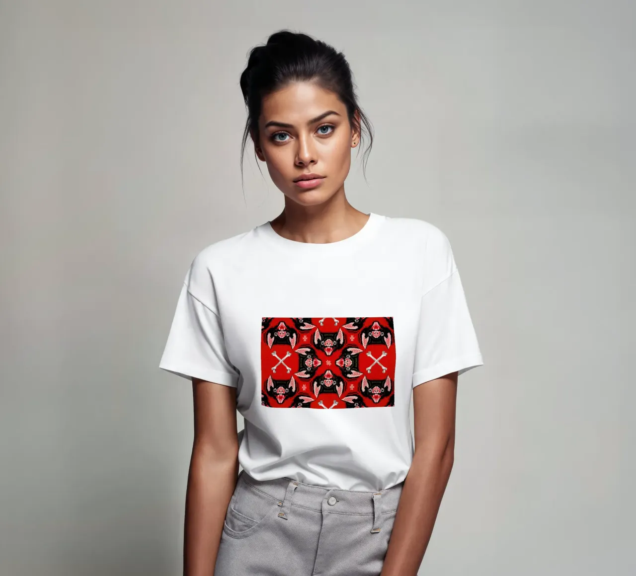 Batface Pattern T-Shirt von Chobopop