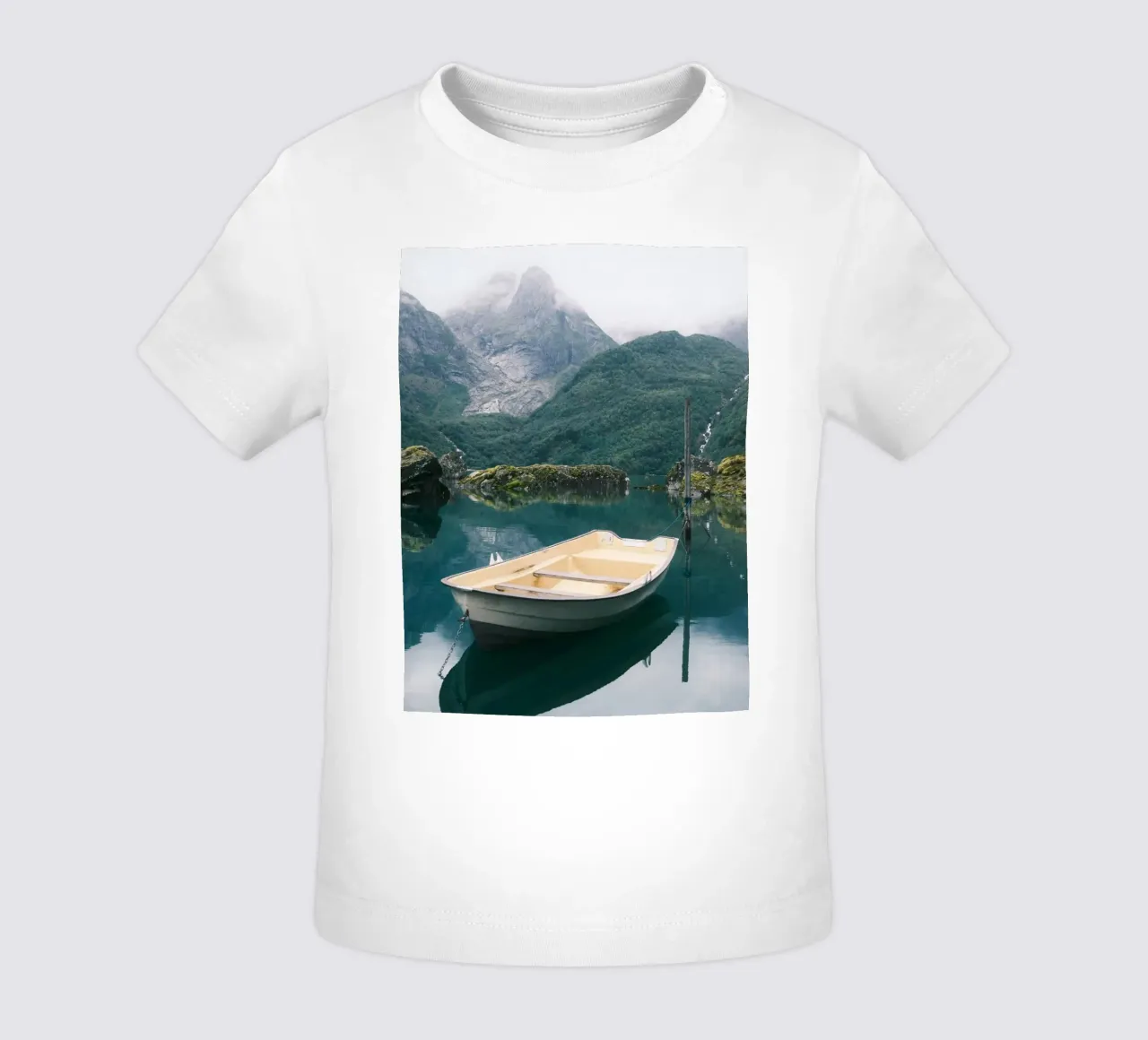 Serenity Afloat maglietta neonato da FujiPrints