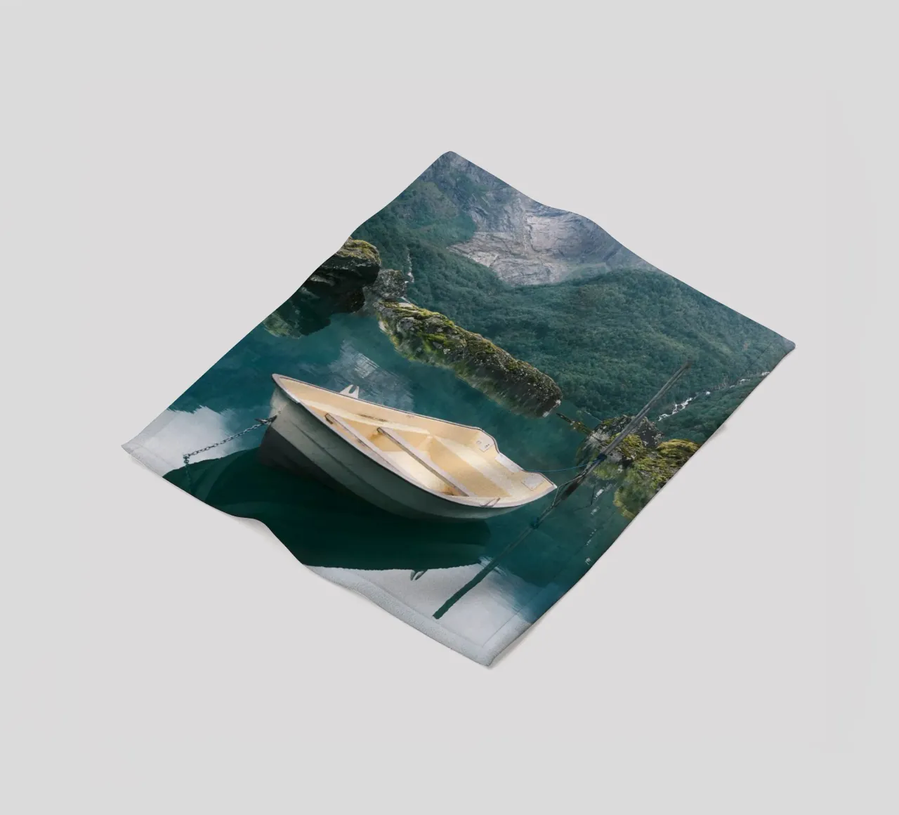 Serenity Afloat coperta in pile da FujiPrints