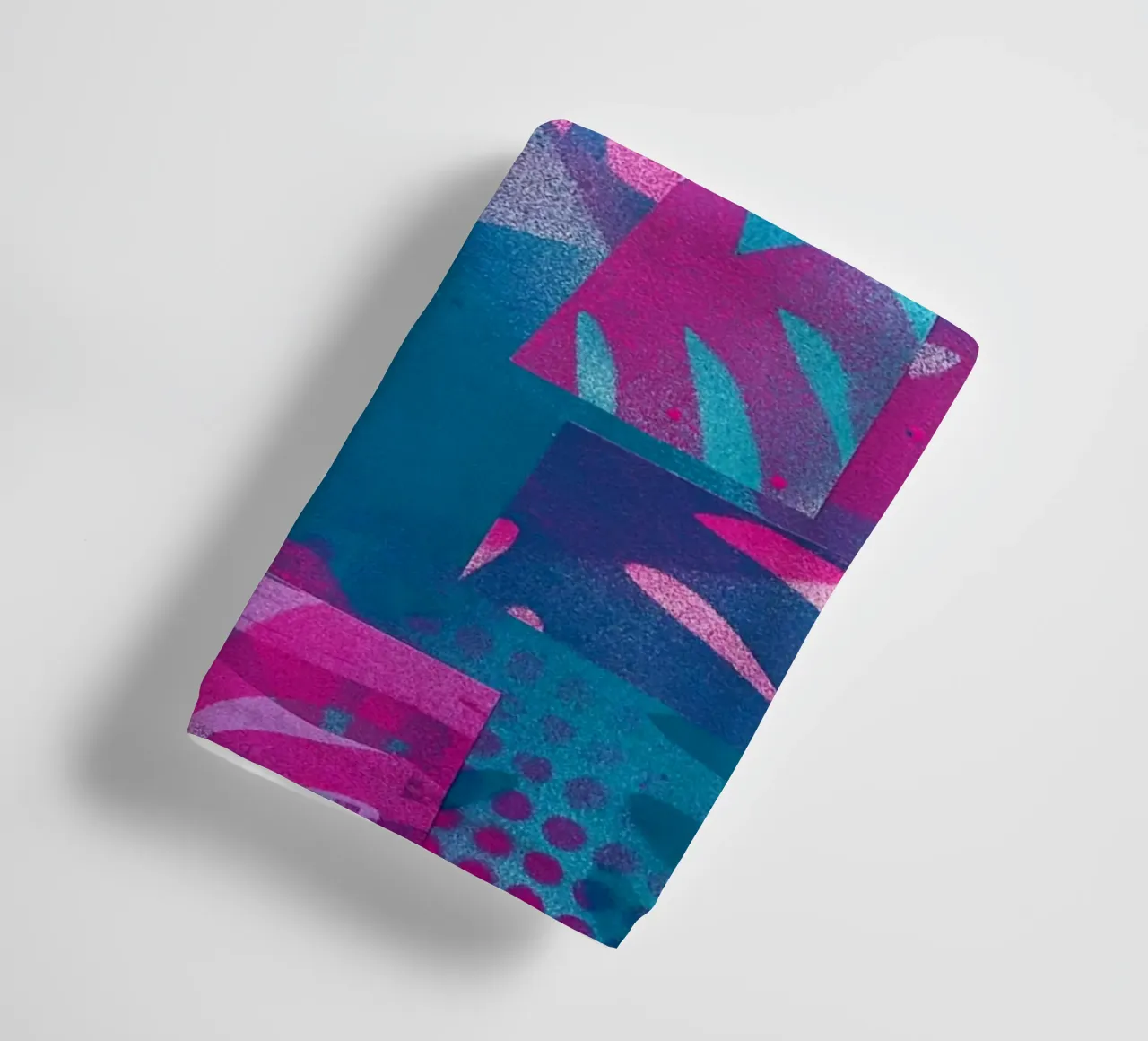 Miami Vibes Monstera asciugamano da bagno da Kim Hubball Studio