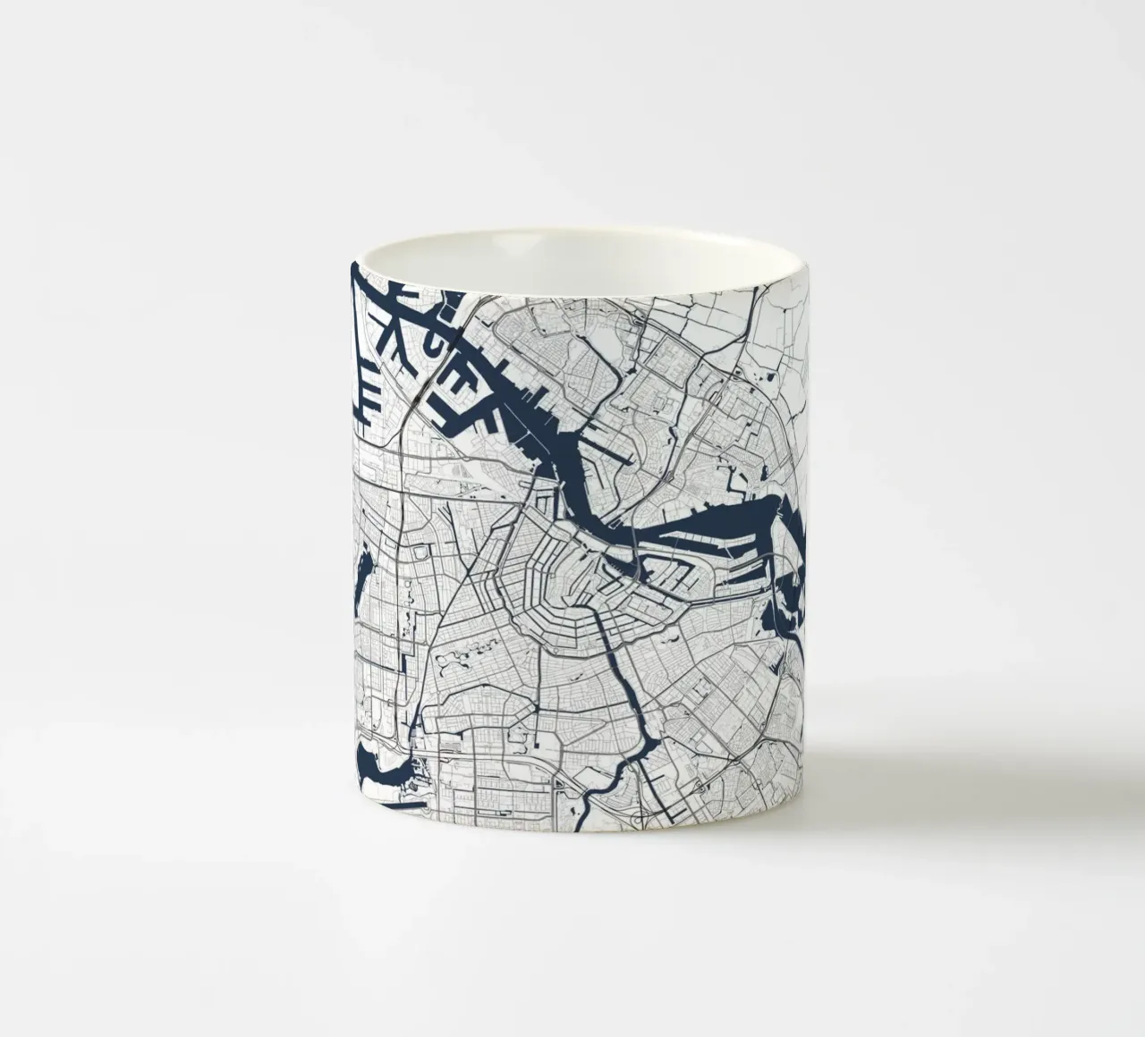 Minimalistische plattegrond van Amsterdam - Eigentijds Stedelijk Ontwerp keramische mok van Ben & Clo creations