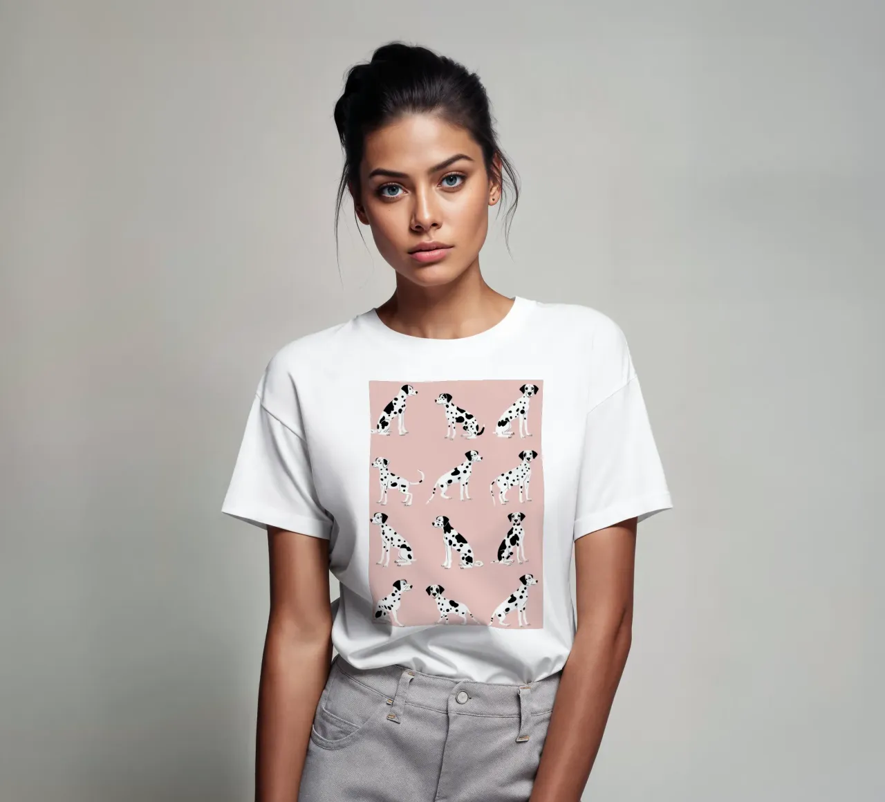 Simpatica stampa dalmata rosa per la cameretta o la stanza dei giochi dei bambini t-shirt da Little Lola