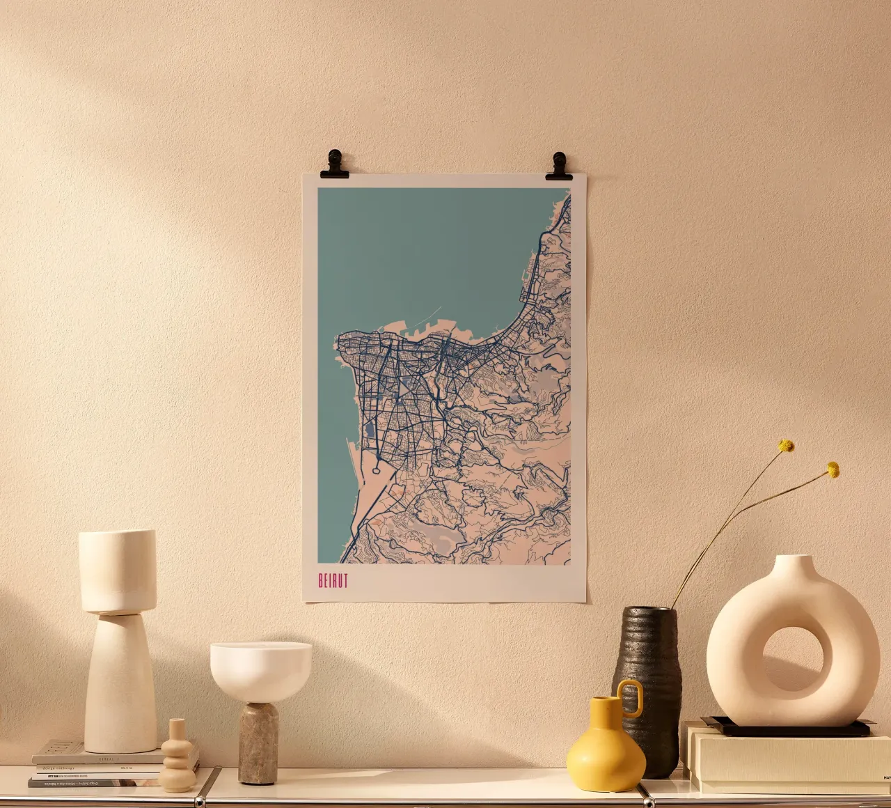Poster della città di Beirut poster con telaio in legno da MOOODZART