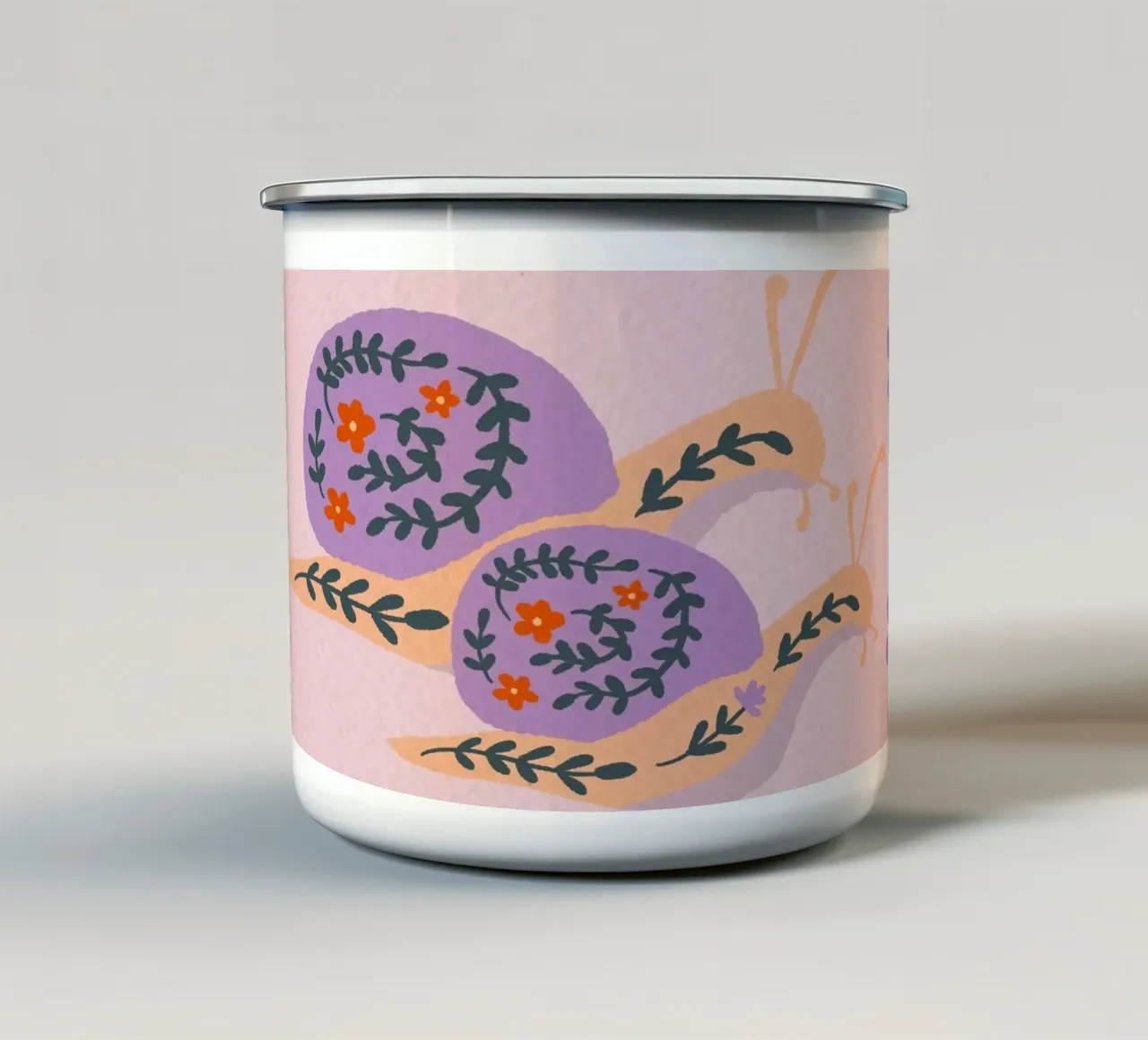 Lumache e fiori - viola e arancione tazza in smalto da Wackapacka