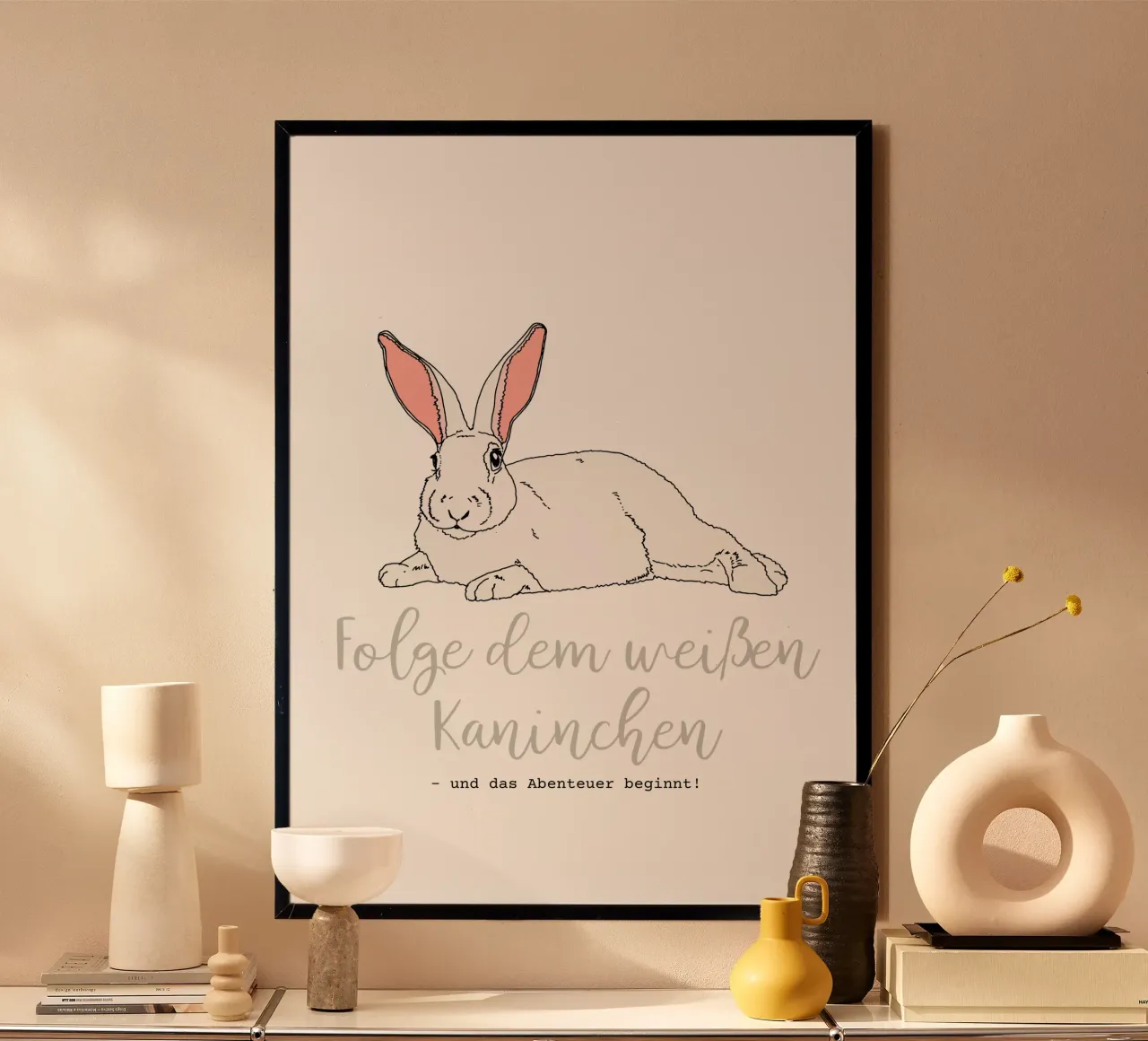 Lepre bianca poster con telaio in plastica da Face & Content
