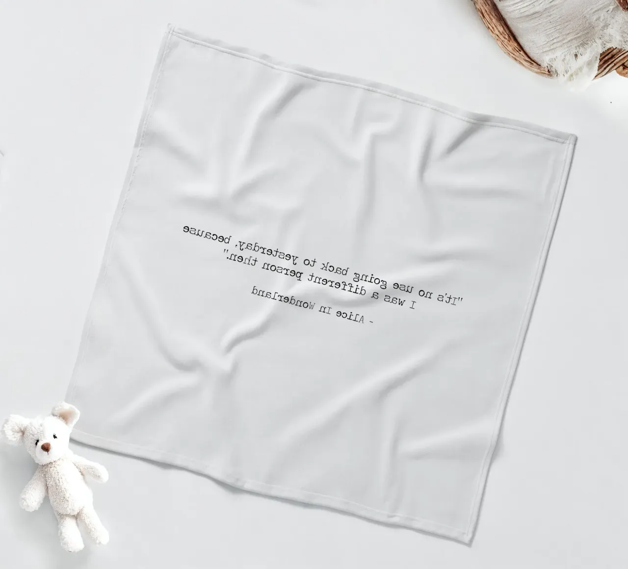Non serve tornare a ieri, allora ero una persona diversa. coperta in pile da Summer Soul Co. - Quotes