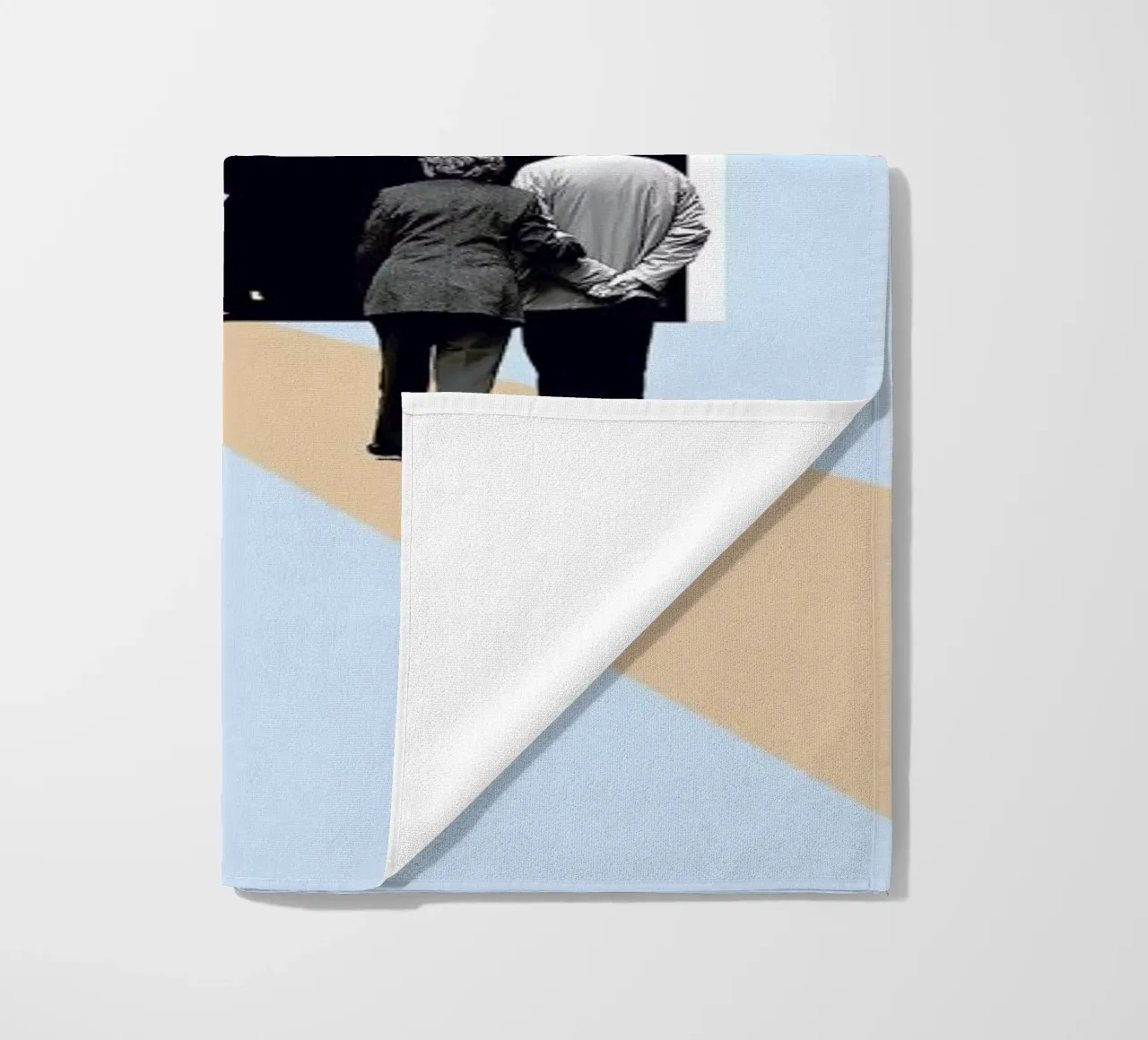 E is for End of the Line telo mare da Maarten Léon