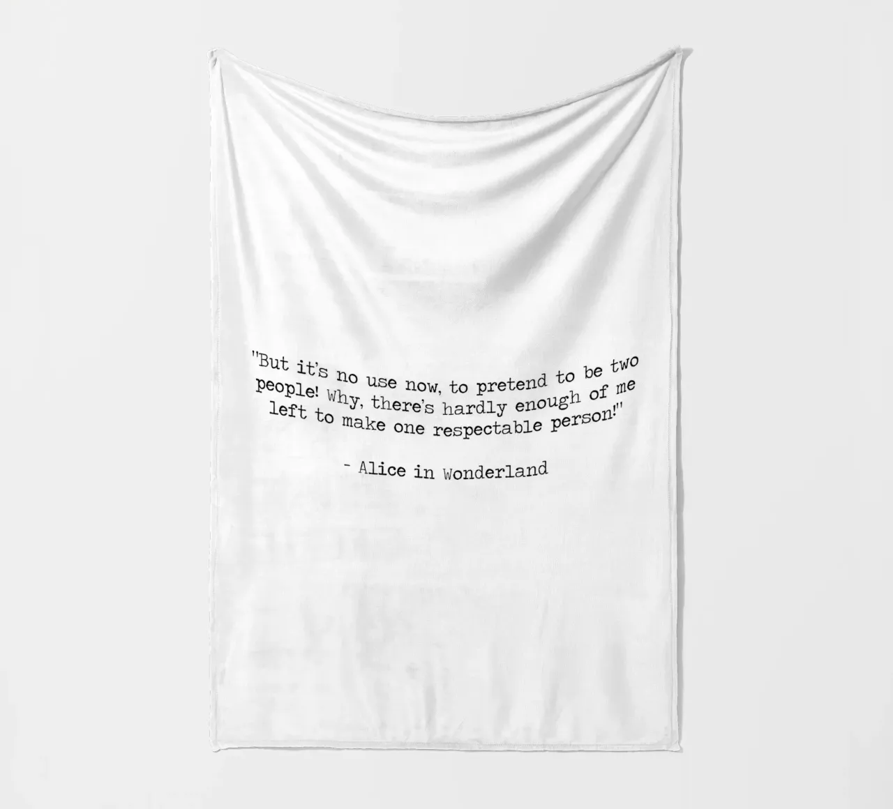 Sei du selbst - Sei unordentlich, sei du selbst - Zitat Alice im Wunderland Fleecedecke von Summer Soul Co. - Quotes