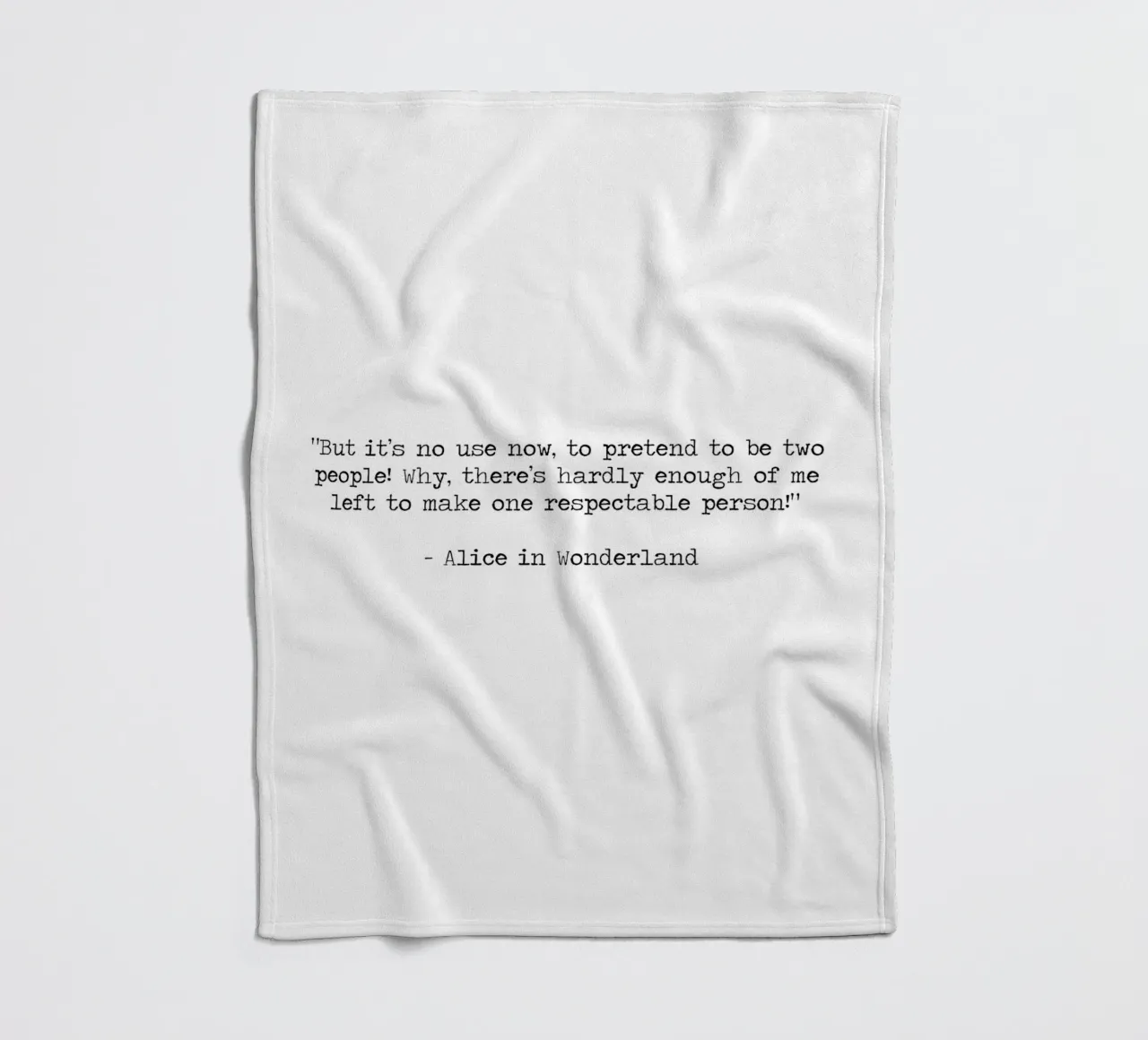 Sei du selbst - Sei unordentlich, sei du selbst - Zitat Alice im Wunderland Fleecedecke von Summer Soul Co. - Quotes