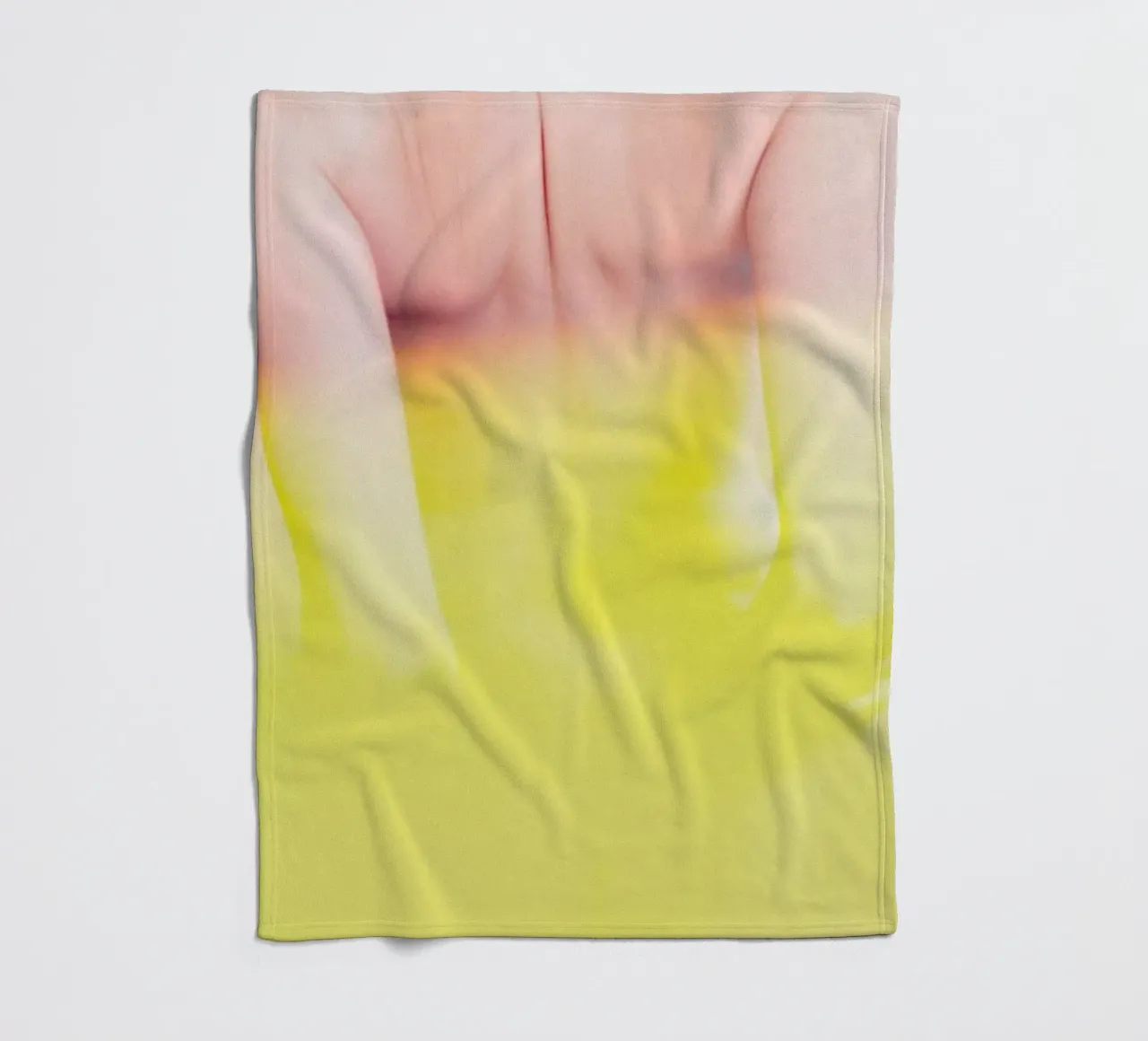 Hide Away Tree House 7 coperta in pile da Paul Aidan Perry