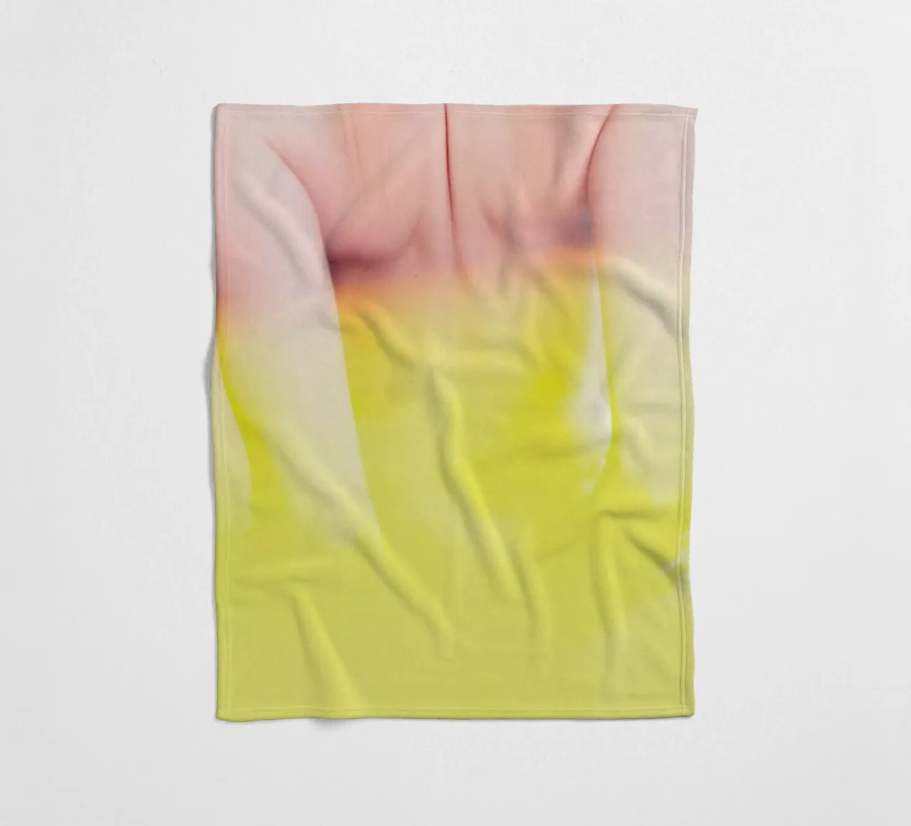 Hide Away Tree House 7 coperta in pile da Paul Aidan Perry
