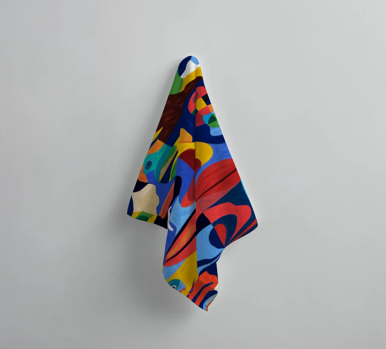 Fragmented Faces towel by Monarco Virtuoso