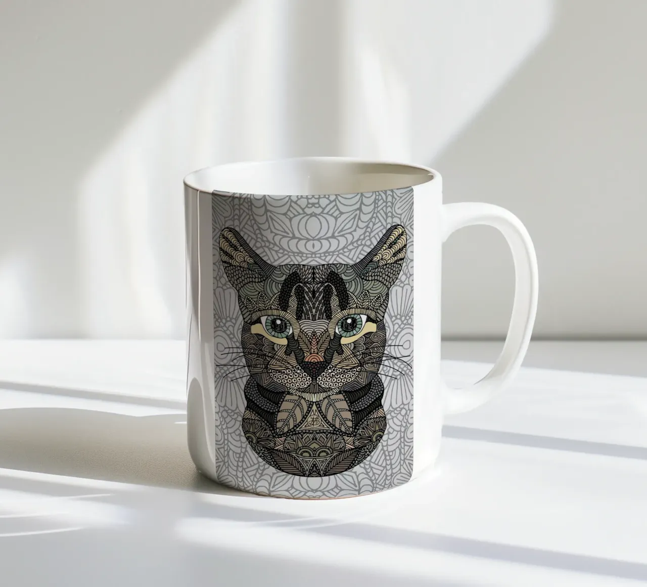 Tabby Cat tazza in ceramica da Angelika Parker