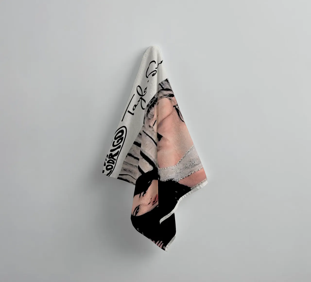 Taylor Swift And Olivia Rodriguez Art towel by music soul