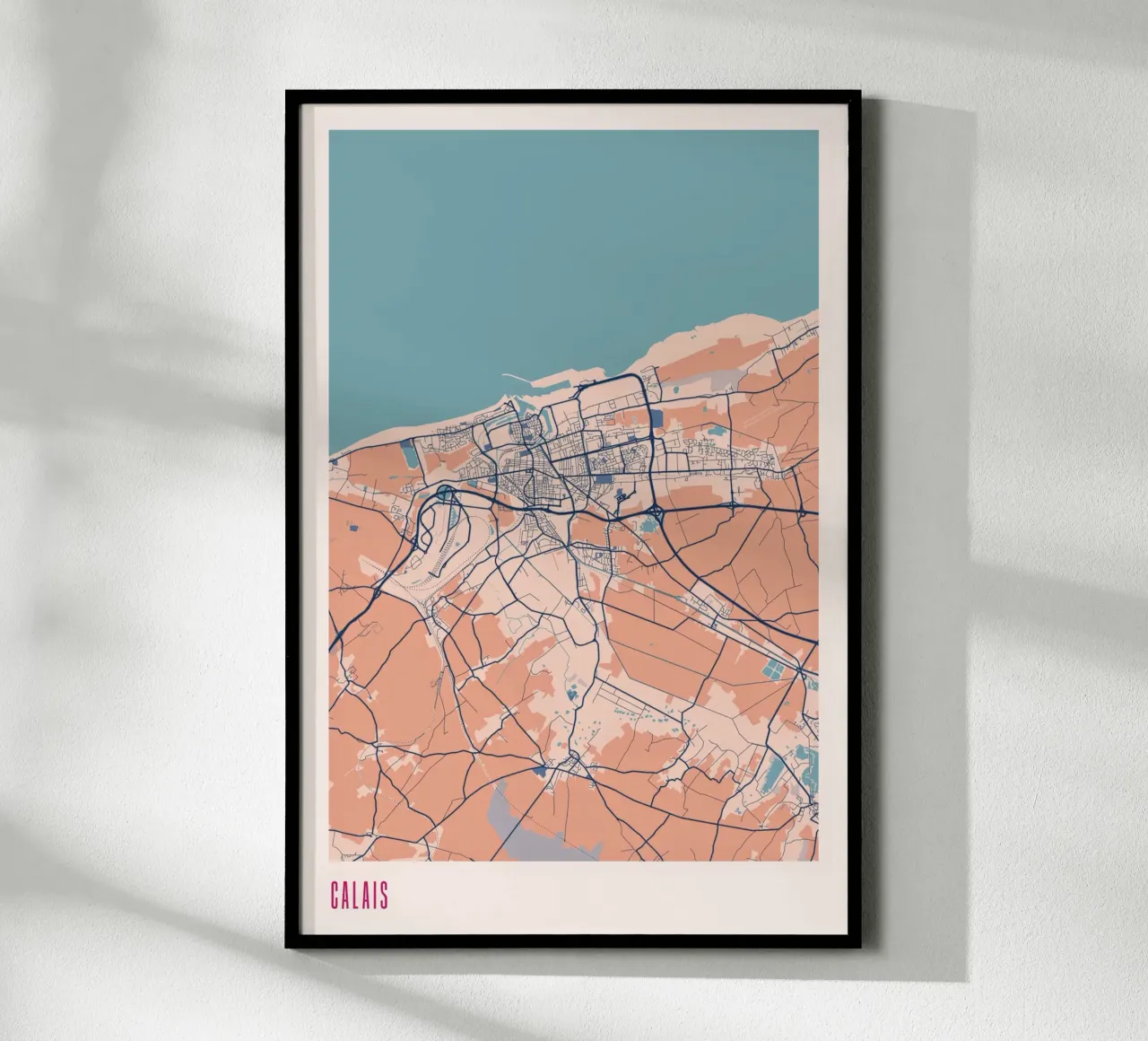 Calais - Porta della Francia poster con telaio in plastica da MOOODZART