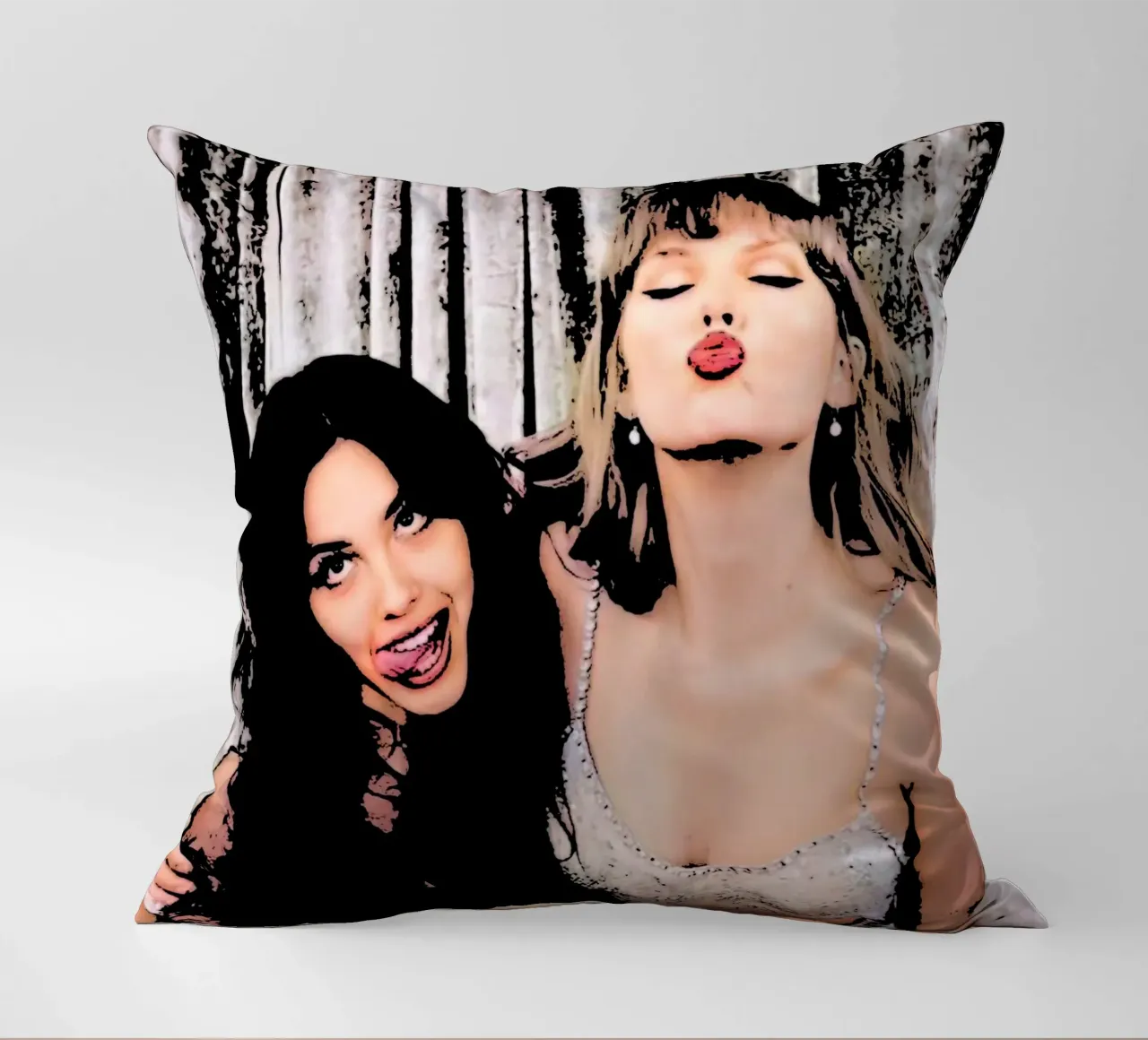 Taylor Swift e Olivia Rodriguez pop art cuscino da music soul