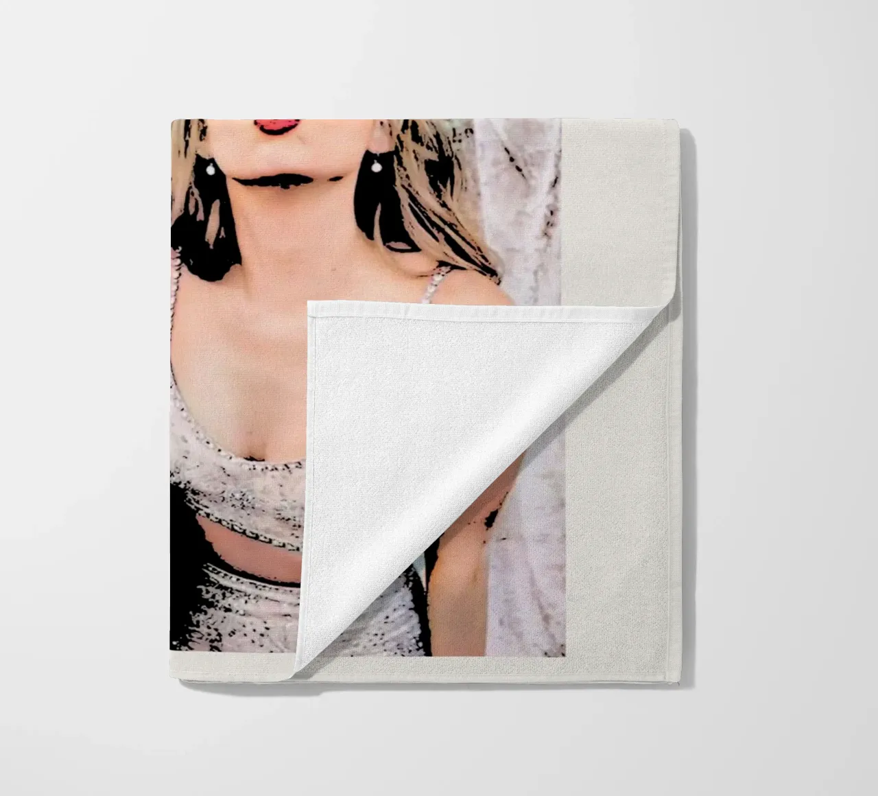 Taylor Swift e Olivia Rodriguez 1 Art telo mare da music soul