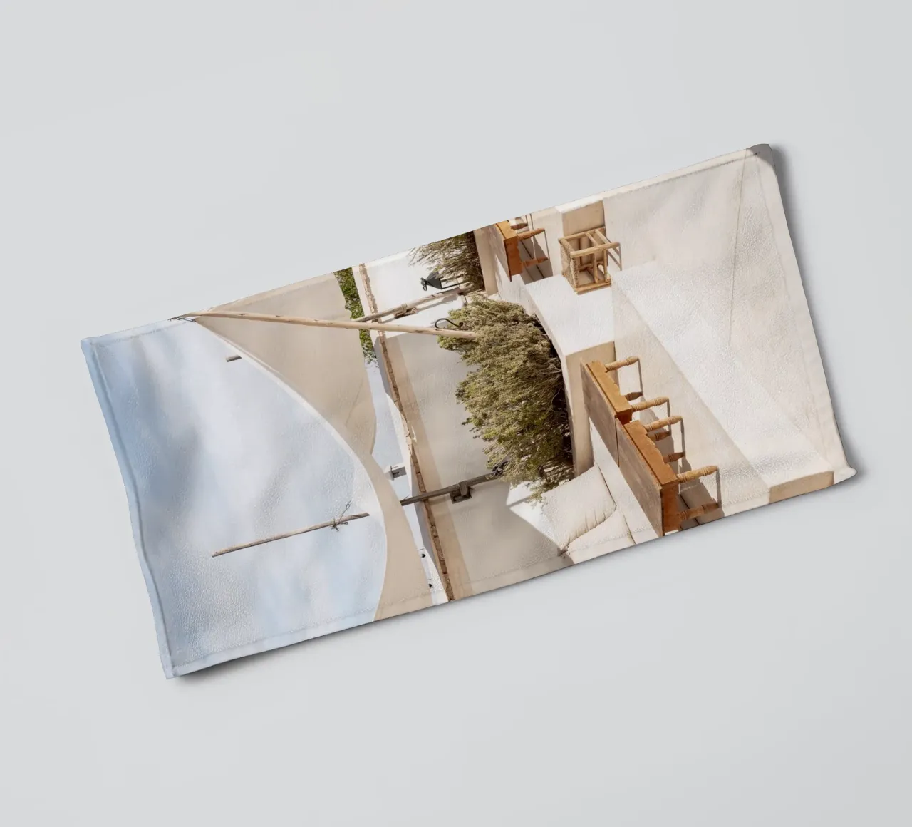 Riad Rooftop Rhythm asciugamano da bagno da Henrike Schenk Photography