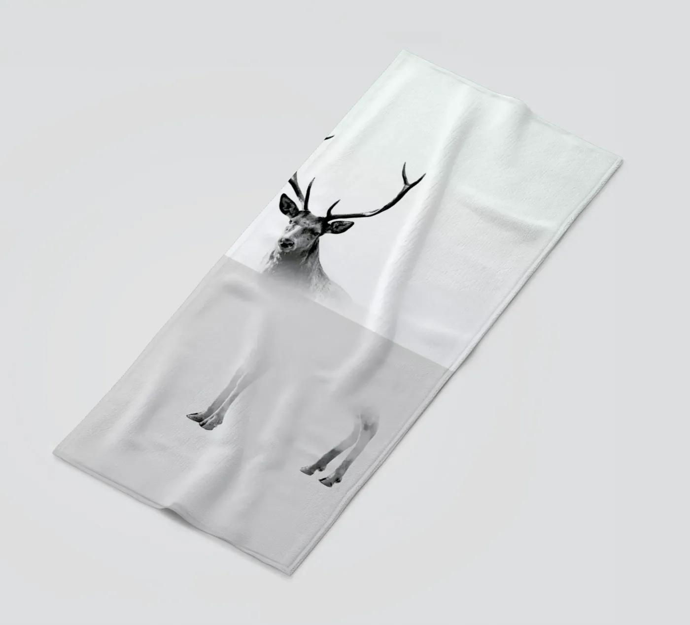Deer strandhanddoek van The Wall Shop
