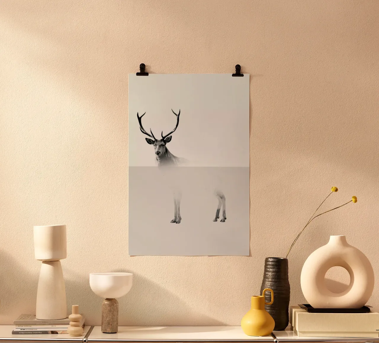 Deer poster con telaio in legno da The Wall Shop