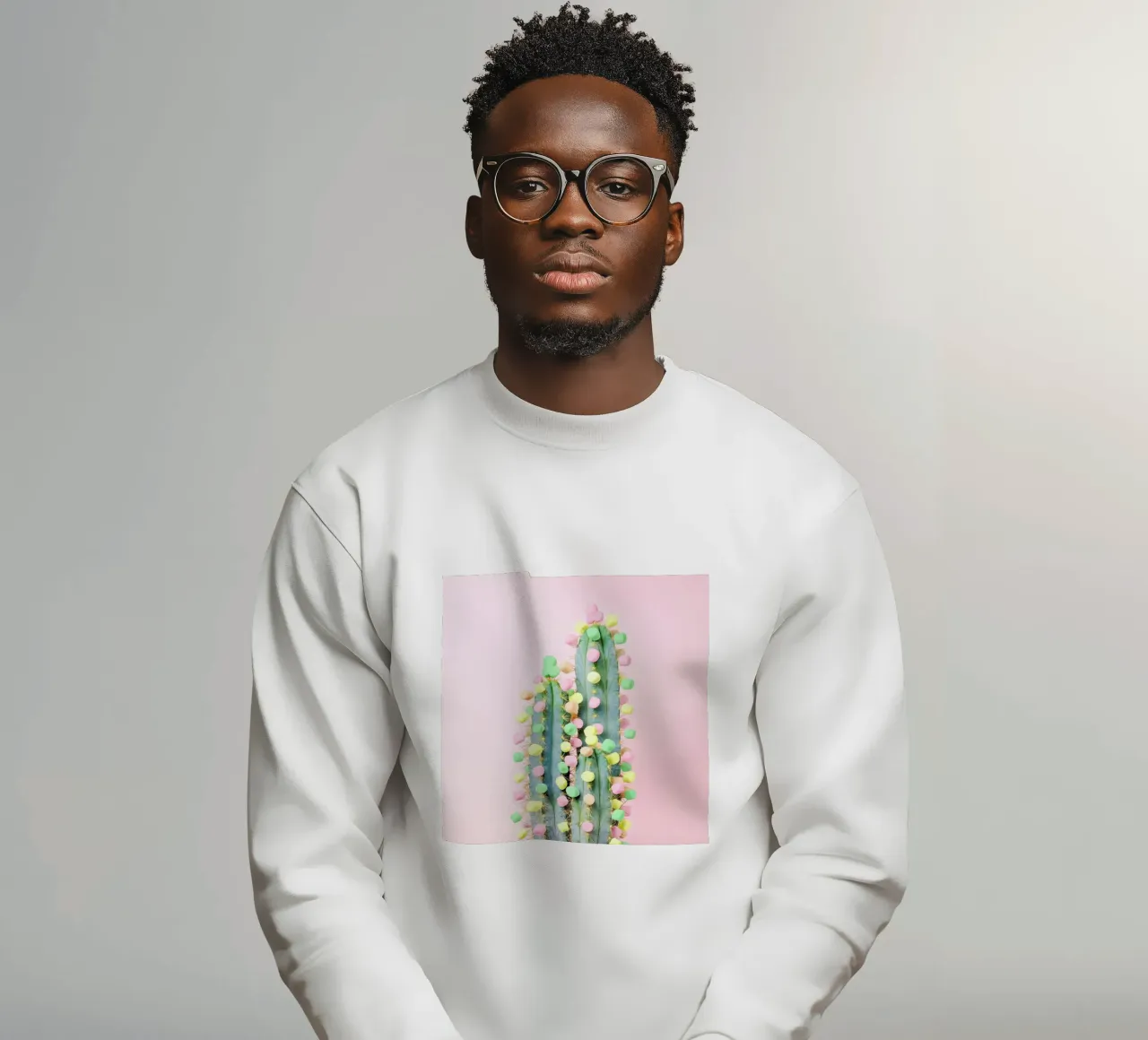 Marshmallow Cactus in Bloom felpa da Juj Winn