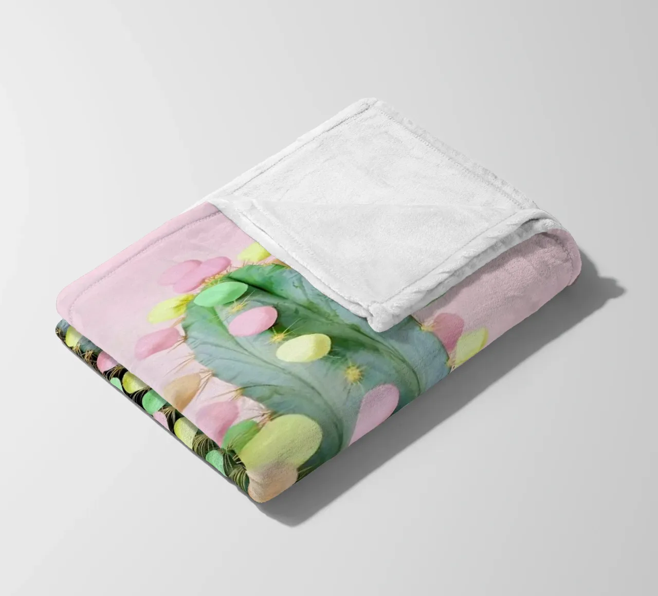 Marshmallow Cactus in Bloom coperta in pile da Juj Winn