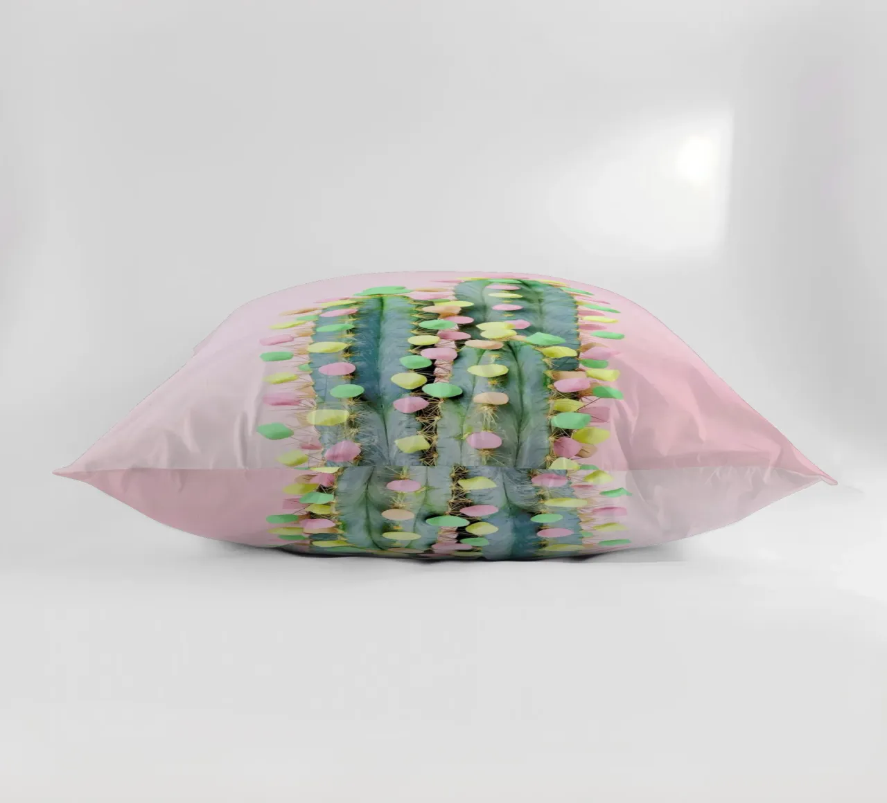 Marshmallow Cactus in Bloom Kissen von Juj Winn