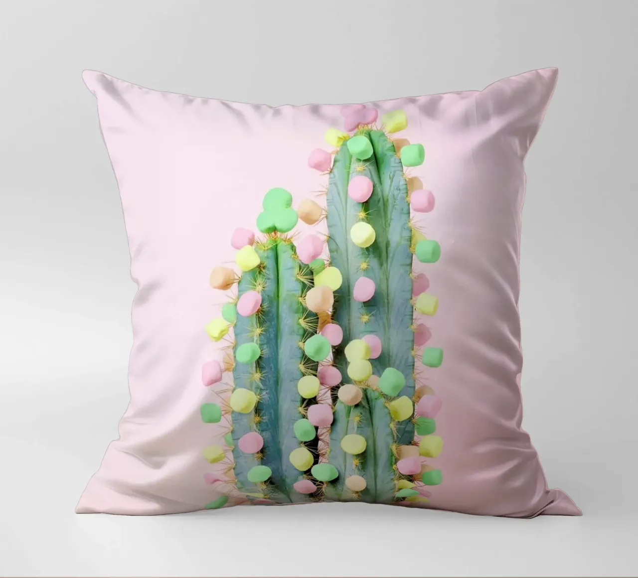 Marshmallow Cactus in Bloom cuscino da Juj Winn
