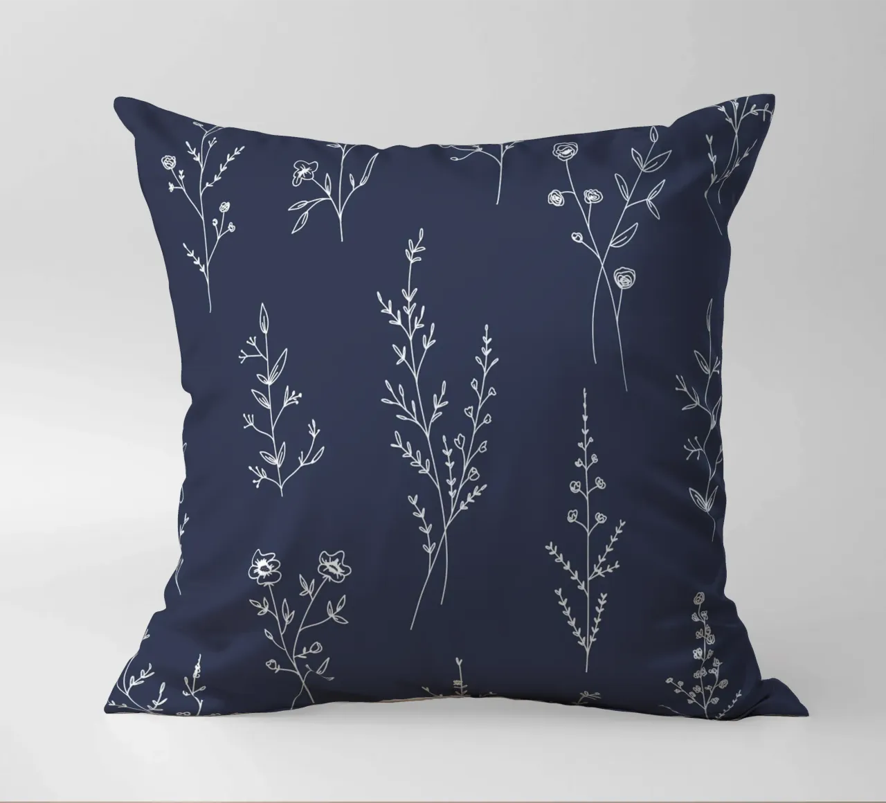 Blue New Wildflowers Pattern cuscino da anisillustration