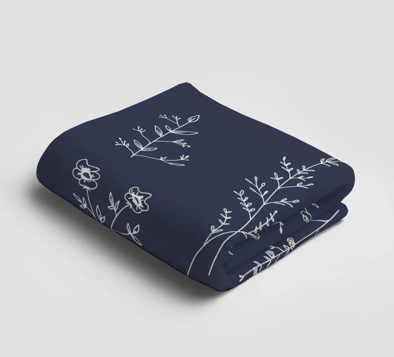 Blue New Wildflowers Pattern asciugamano da bagno da anisillustration