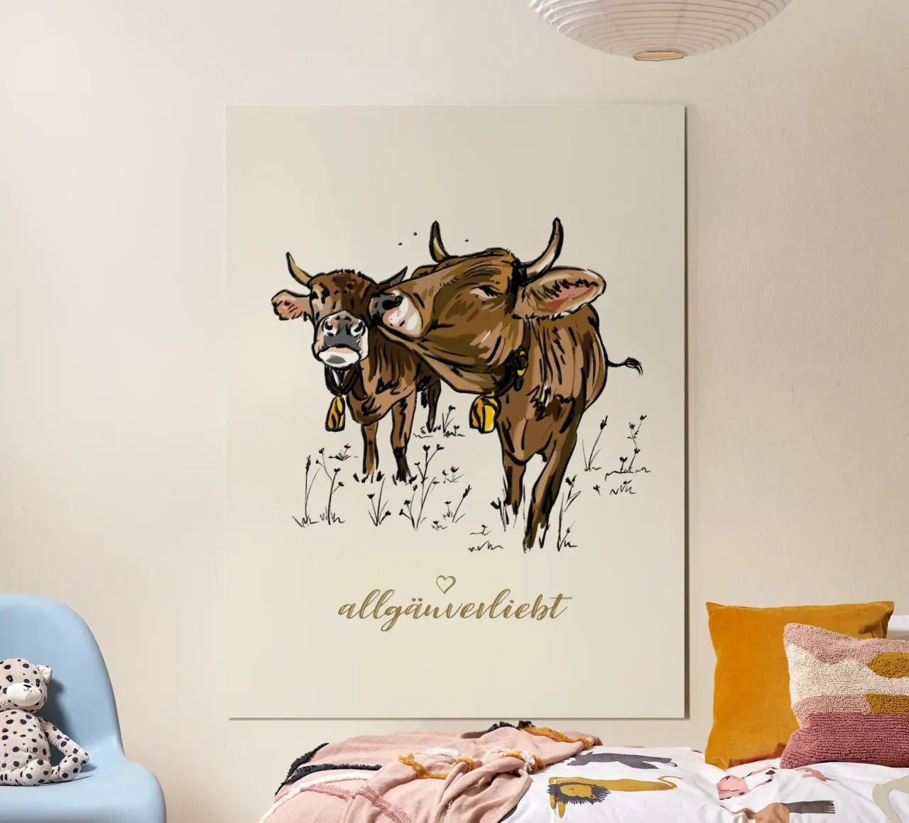 Zwei Kühe – Allgäuer Braunvieh Poster mit Holzrahmen von allgäuverliebt