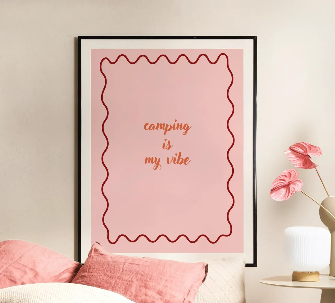 Camping is my vibe rosé poster con telaio in plastica da Poster Print Studio