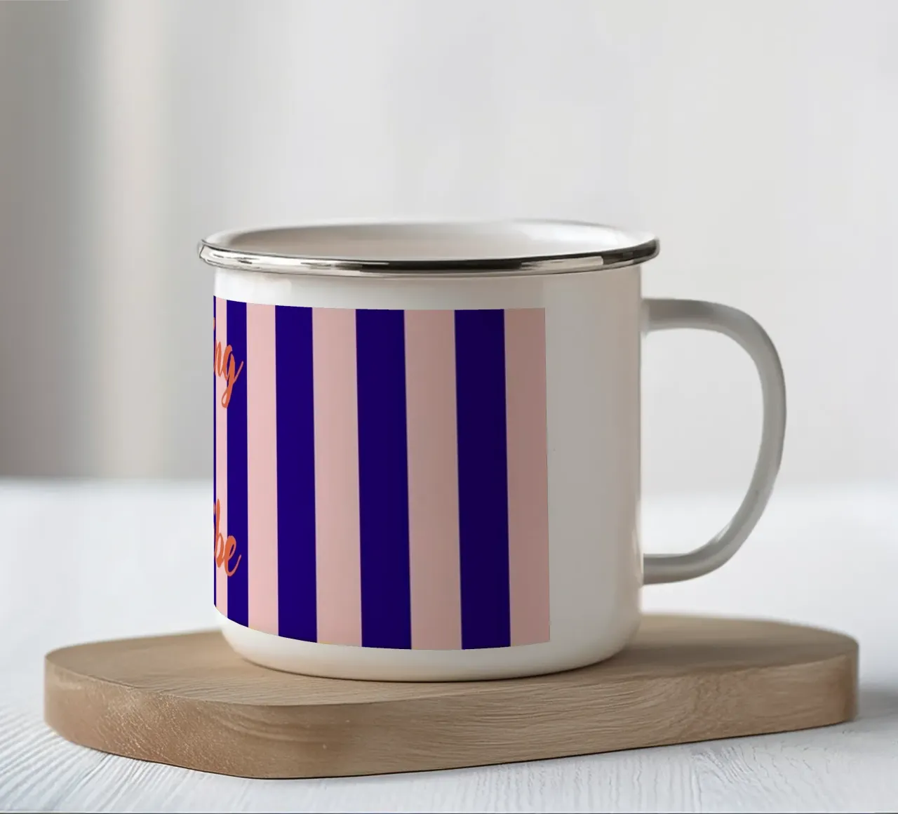 Camping is my vibe stripes tazza in smalto da Poster Print Studio