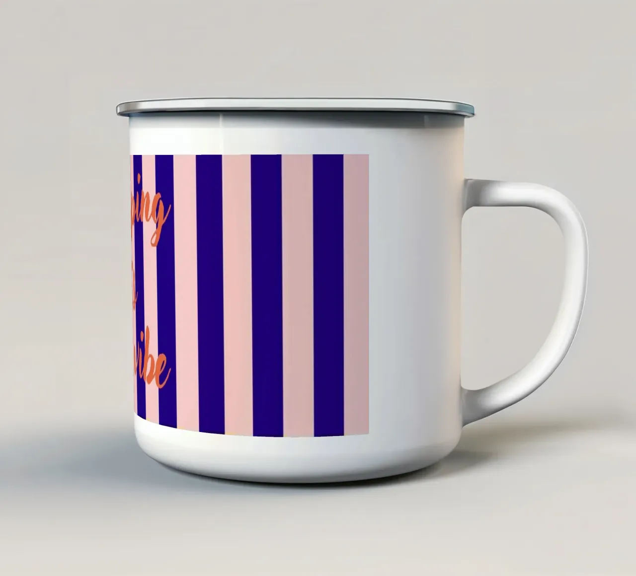 Camping is my vibe stripes tazza in smalto da Poster Print Studio