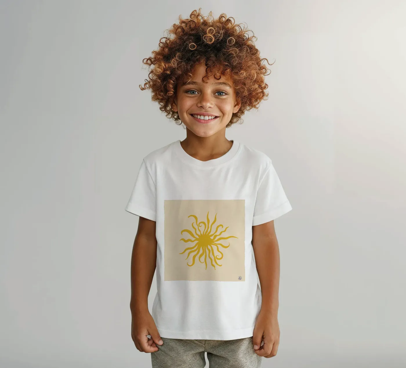 SUN CREATURE t-shirt bambini da Sandra Poliakov