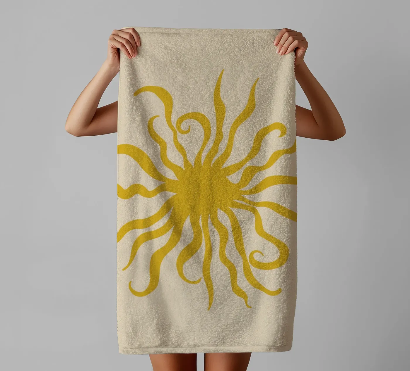 SUN CREATURE badhanddoek van Sandra Poliakov