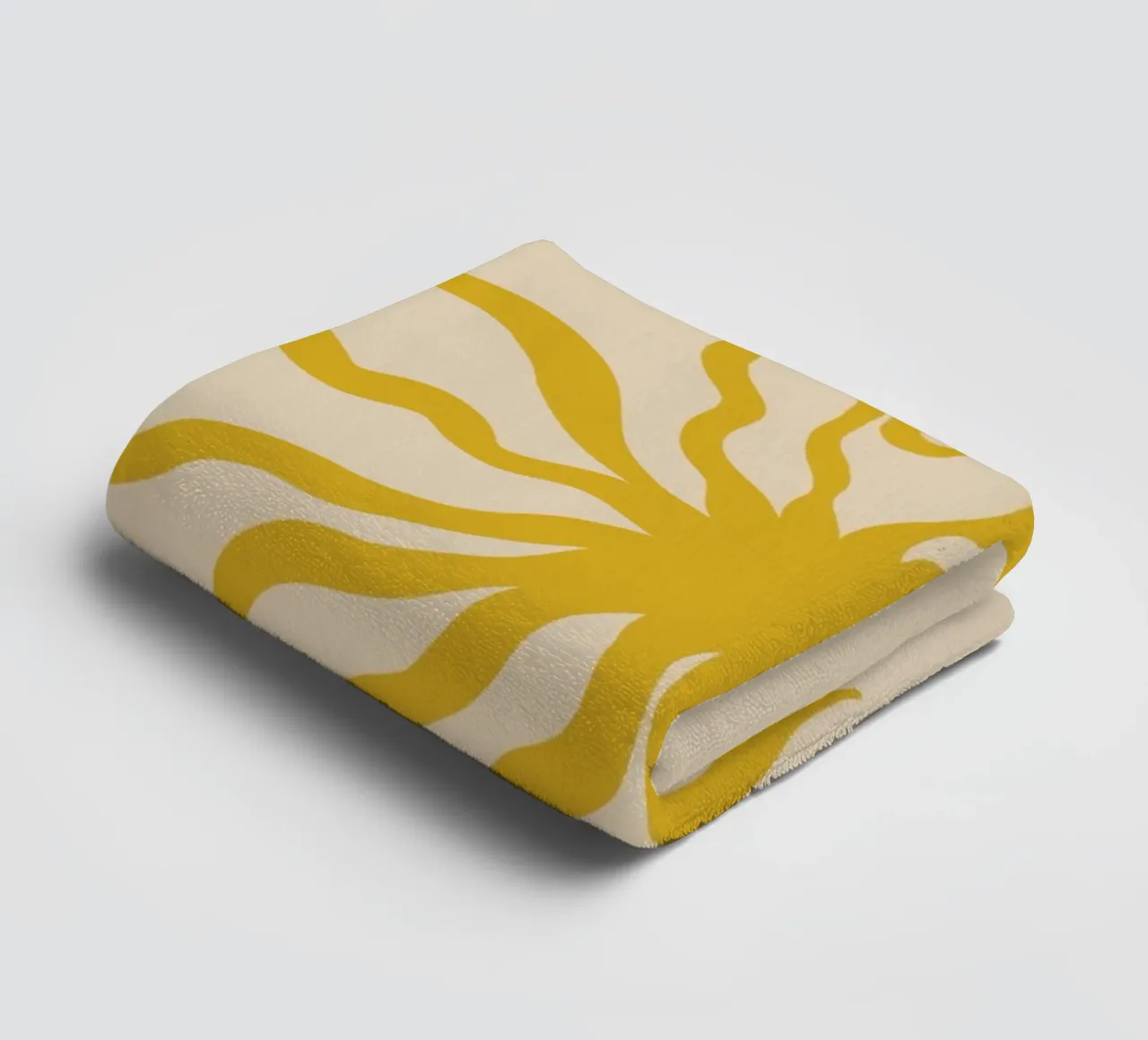 SUN CREATURE badhanddoek van Sandra Poliakov