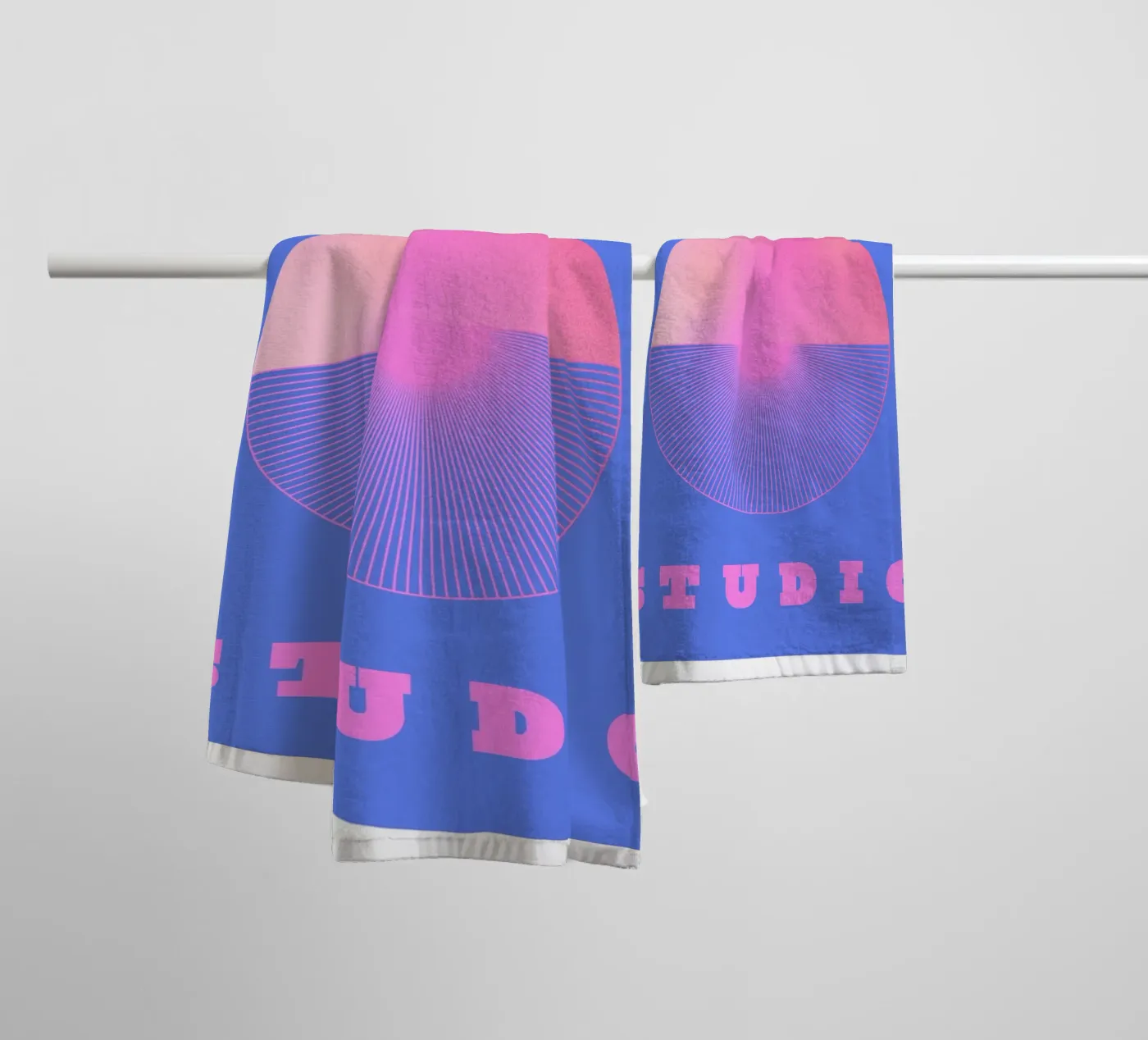 Vision Studio badhanddoek van RS LAB STUDIO