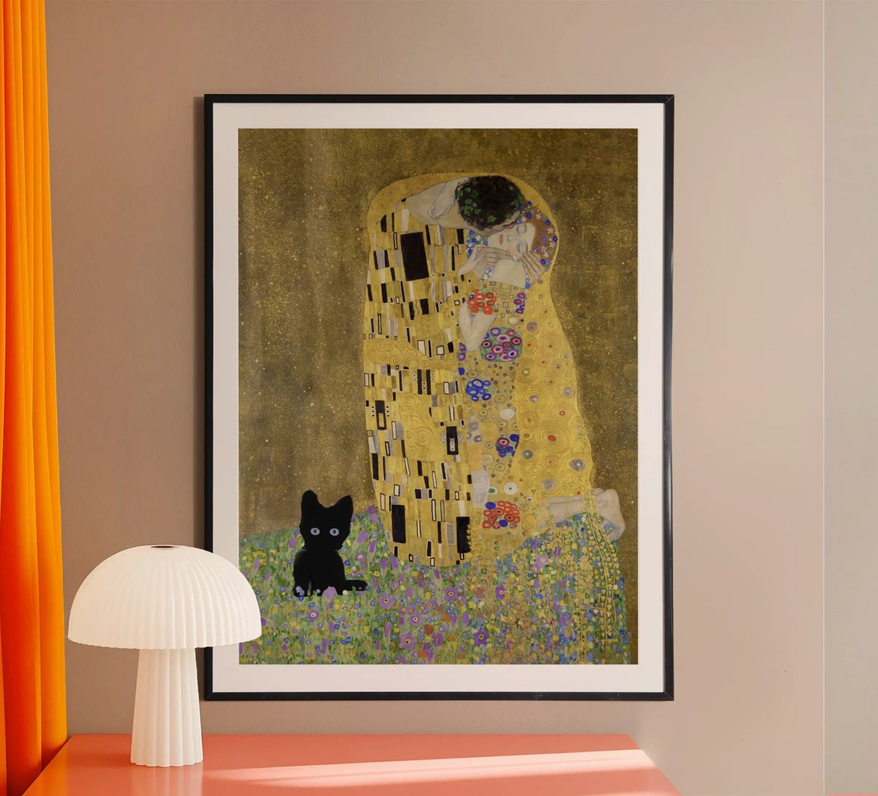 Le baiser avec le chat noir, Gustav Klimt Art Print poster de Peaches Art Prints