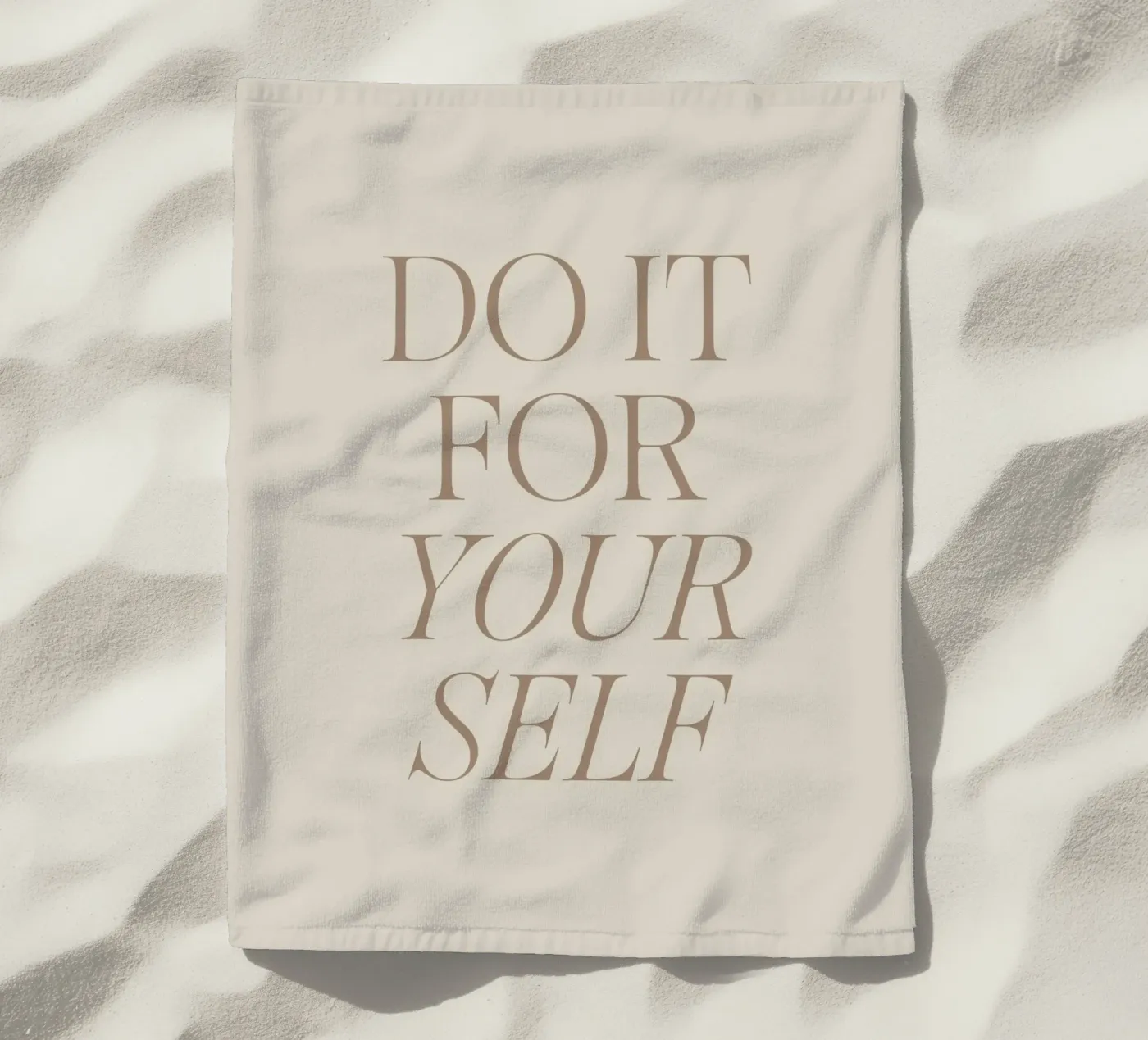 Yourself serviette de plage de lucky club