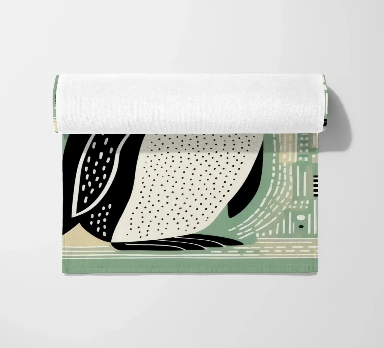 Pinguino Verde 1 telo mare da Minimal Animal Art